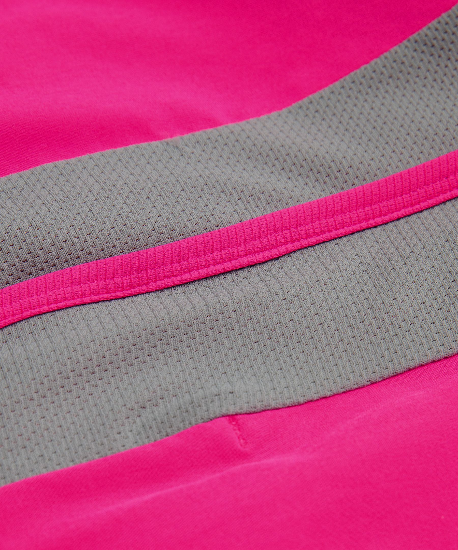 Lightweight Mesh-Pannelled Tennis Short 7"
