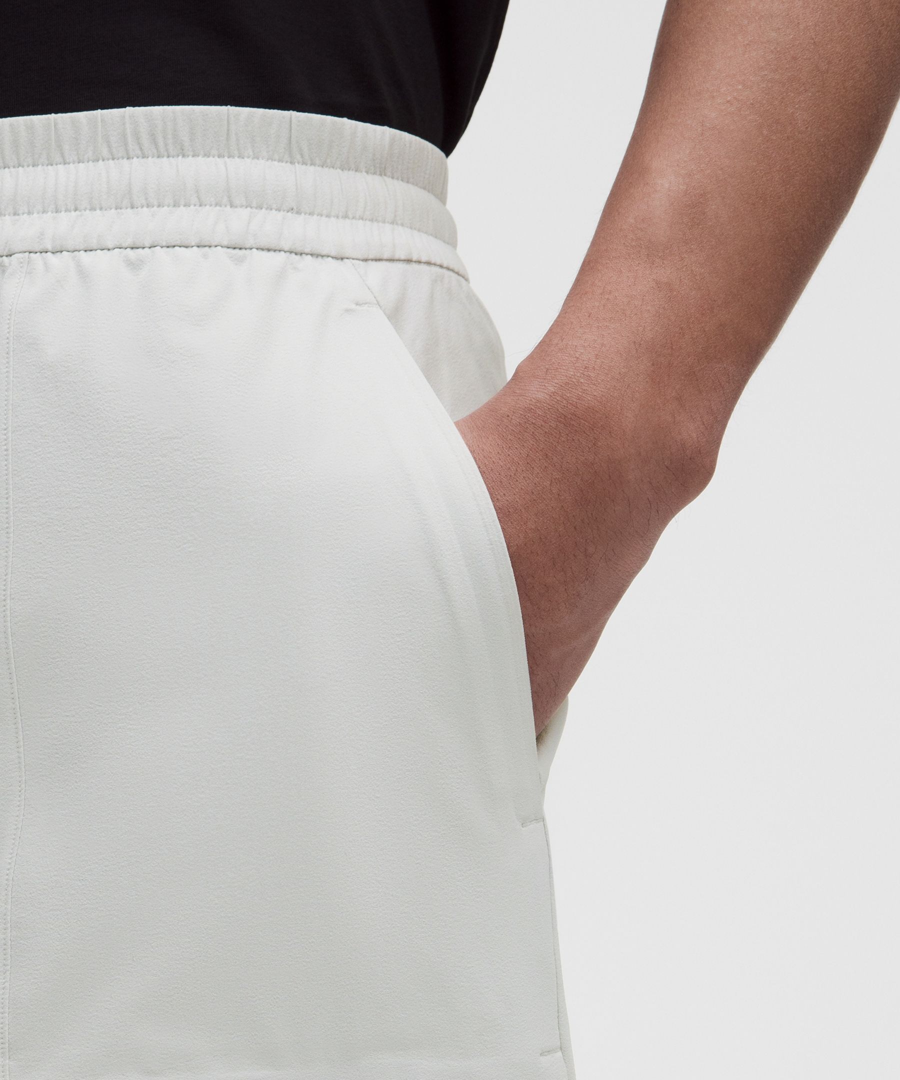 7-Pocket Cargo Short 10"