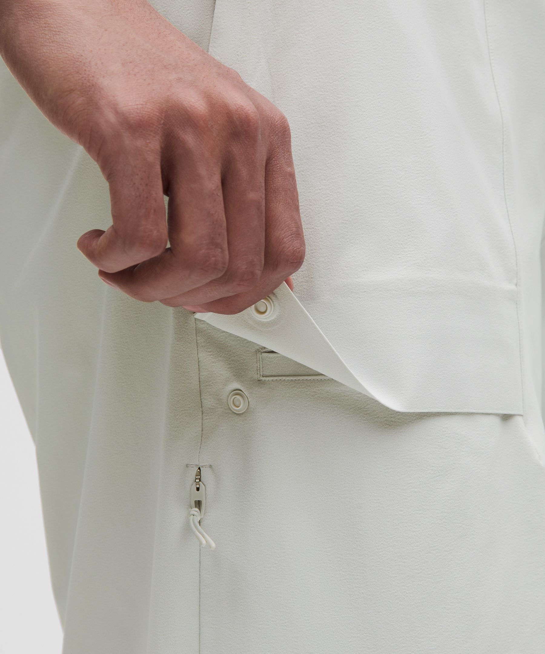 7-Pocket Cargo Short 10"