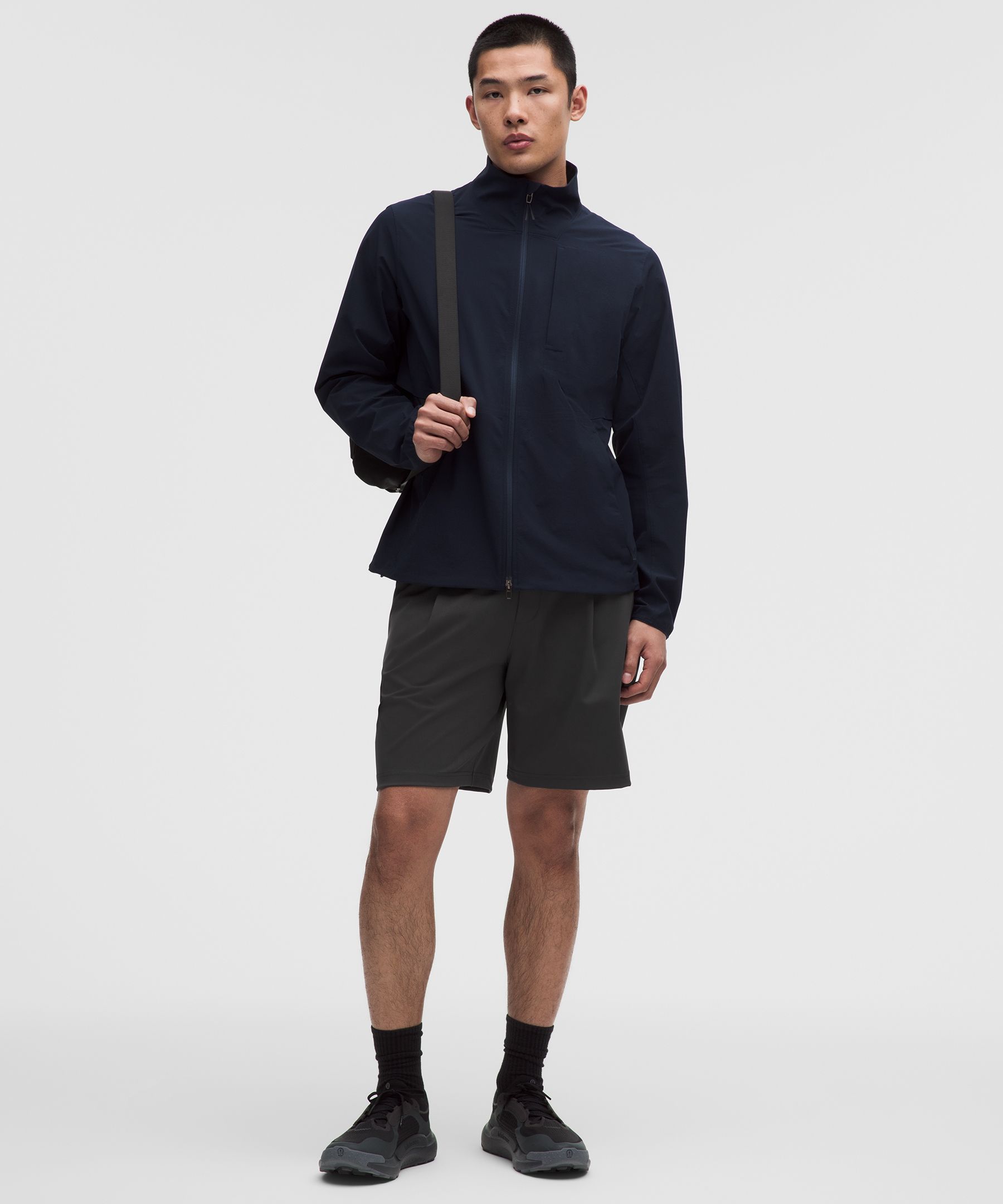 Men's Daydrift Relaxed-Fit Pleated Short 8"