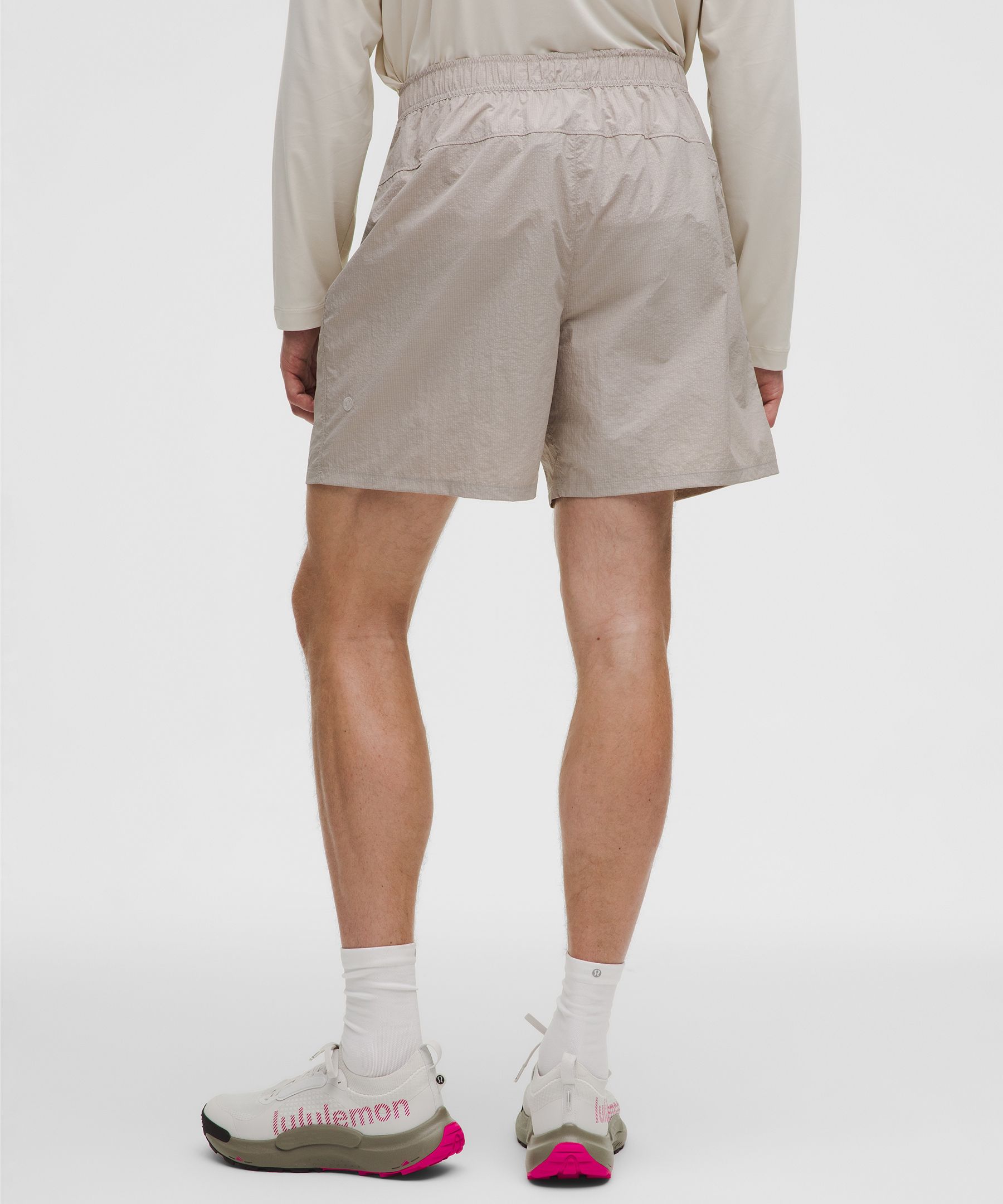UV-Protective Hiking Short 6"