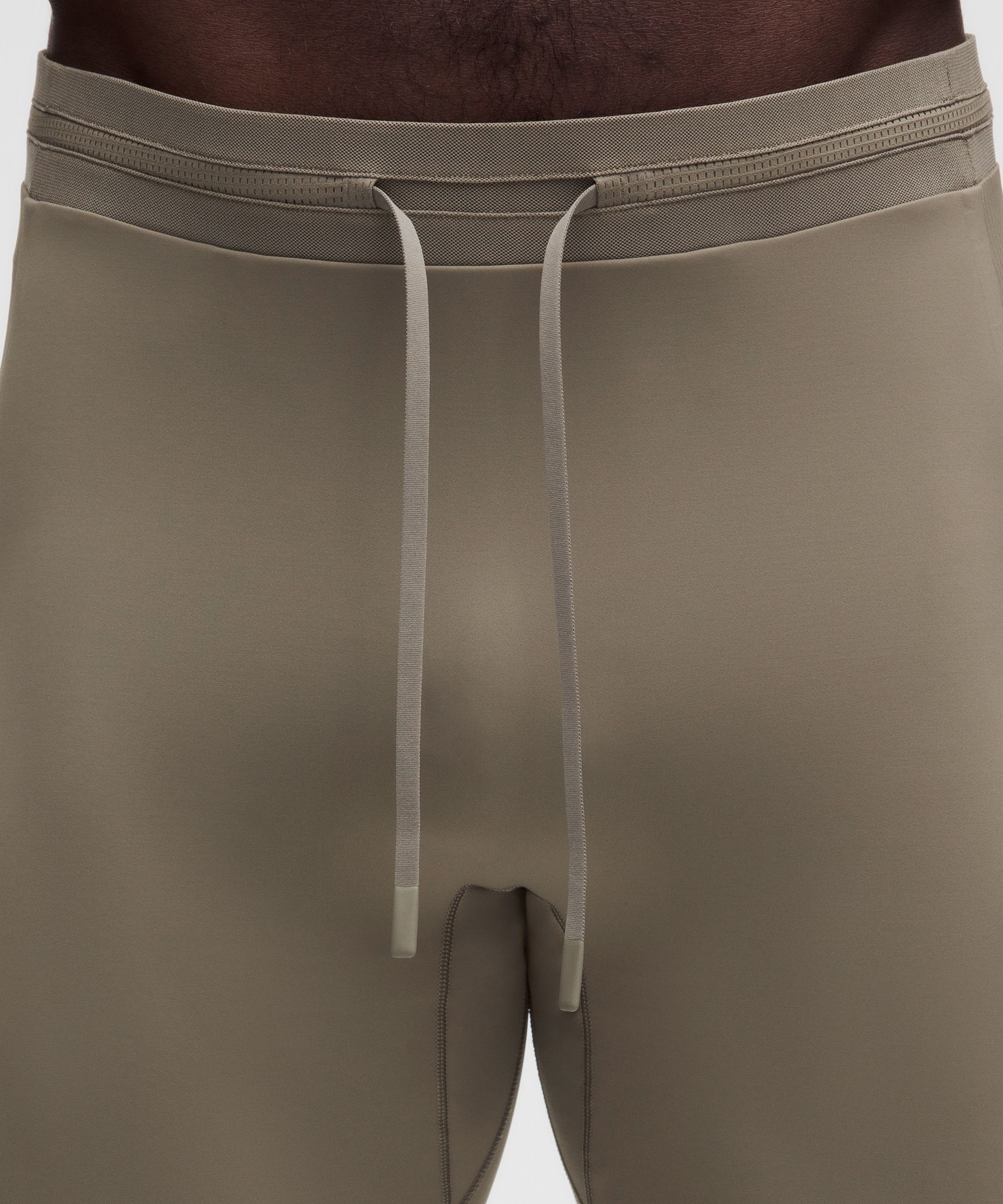 Leggings cortos Fast and Free, 20&nbsp;cm *Dise&ntilde;o renovado