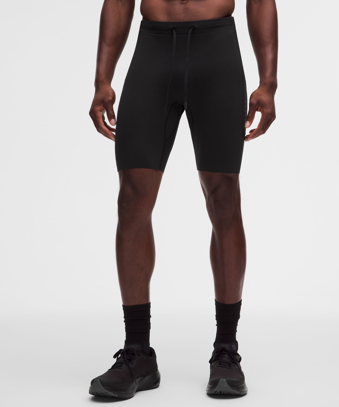 Мужские полулеггинсы Lululemon Fast and Free 8", обновлённый дизайн, цвет: Чёрный — фото 1