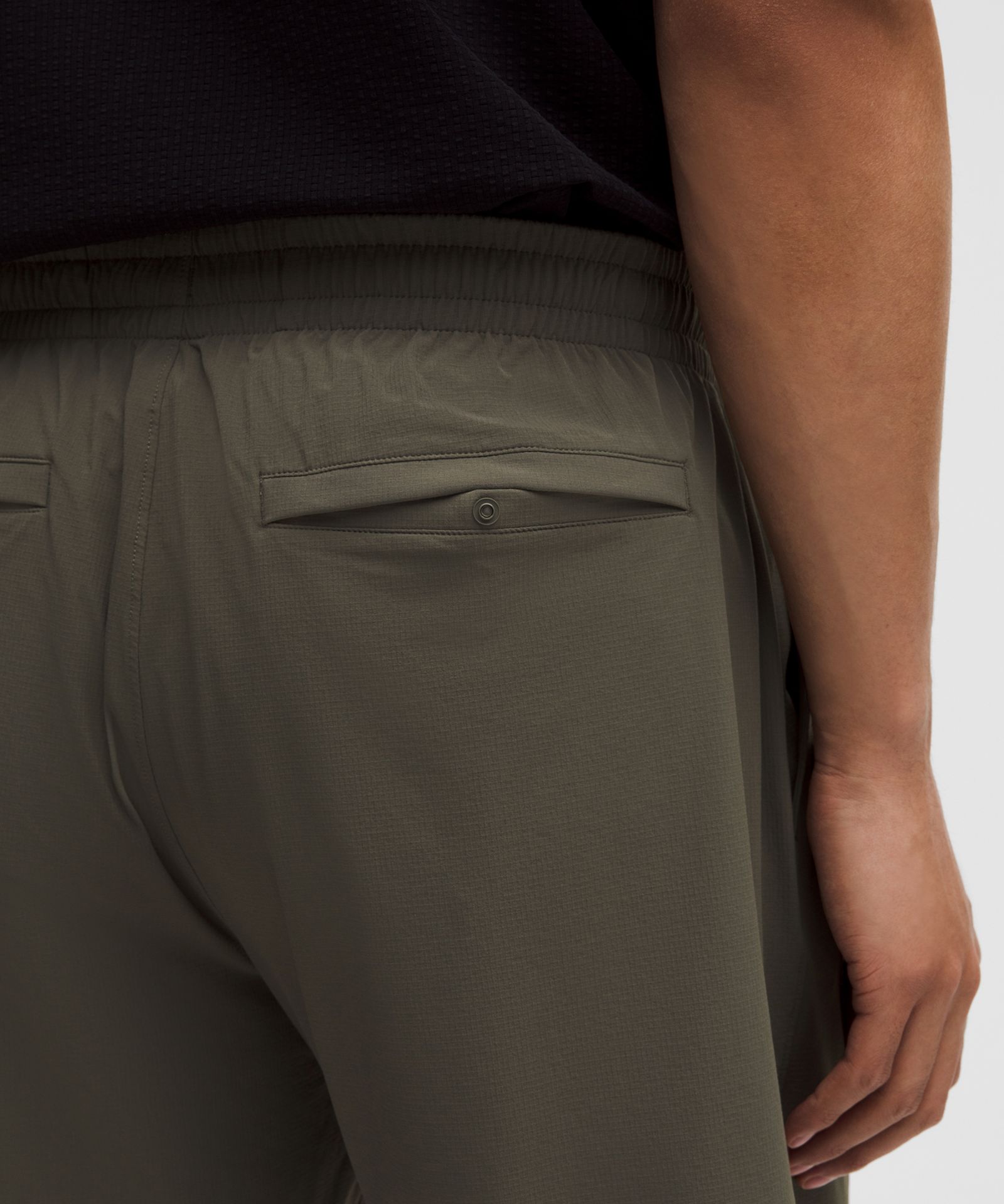 Мужские шорты Lululemon Zero Tucks Relaxed-Fit — фото 7