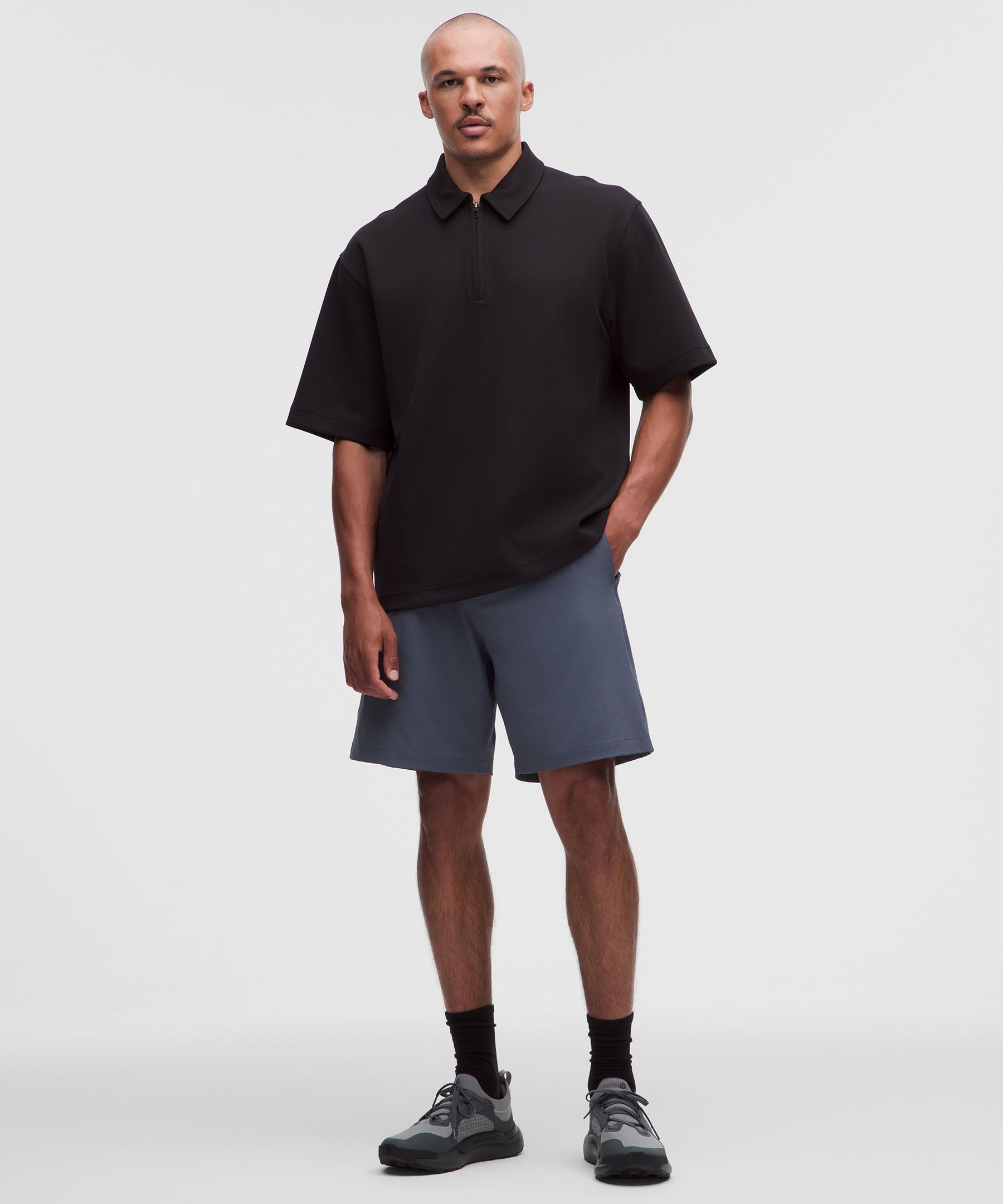Zero Tucks Relaxed-Fit Short 8"