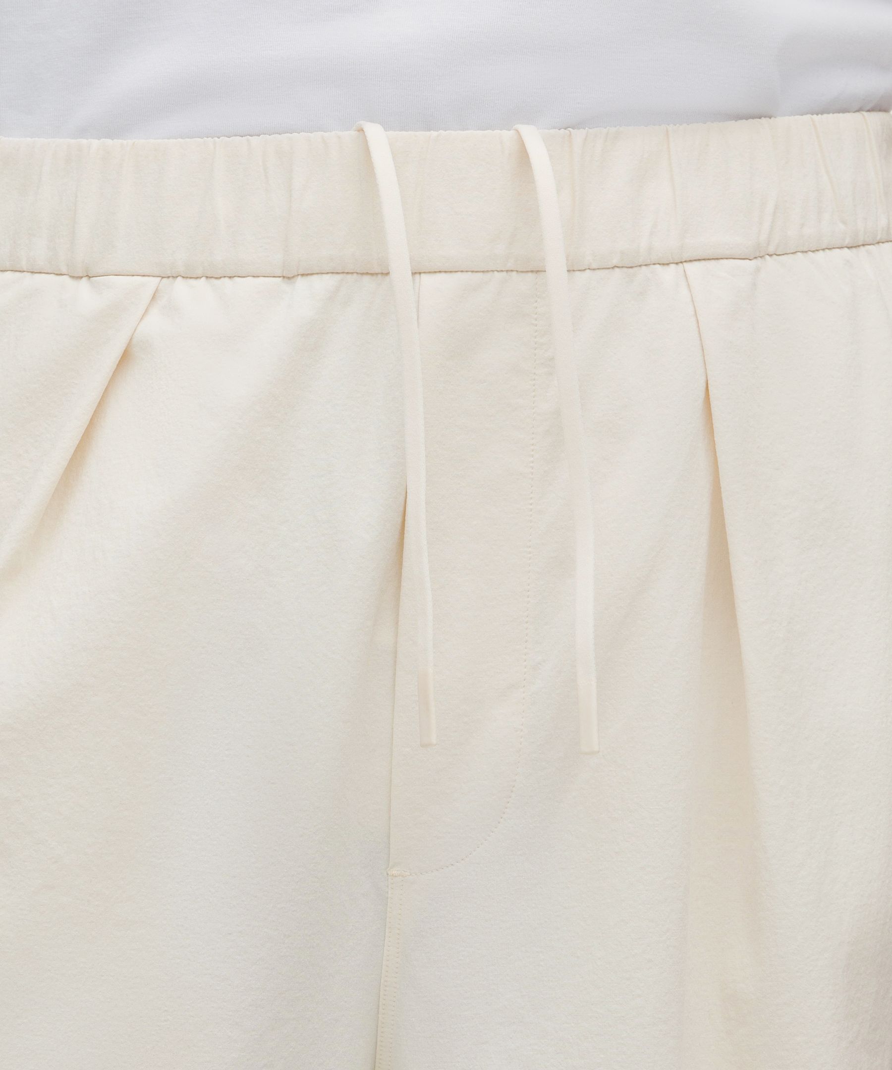 Stretch-Woven Knee-Length Short 14"