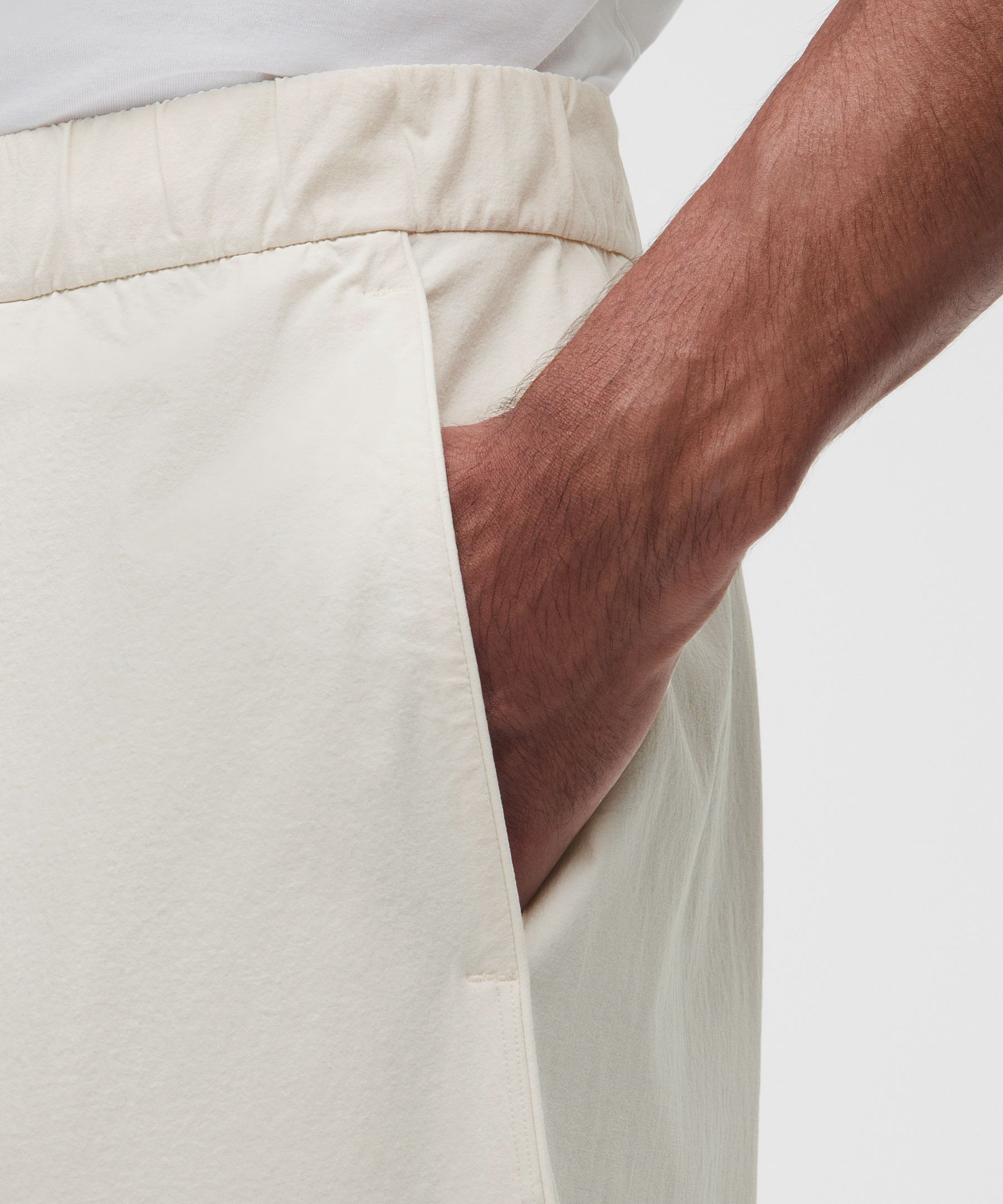 Stretch-Woven Knee-Length Short 14"