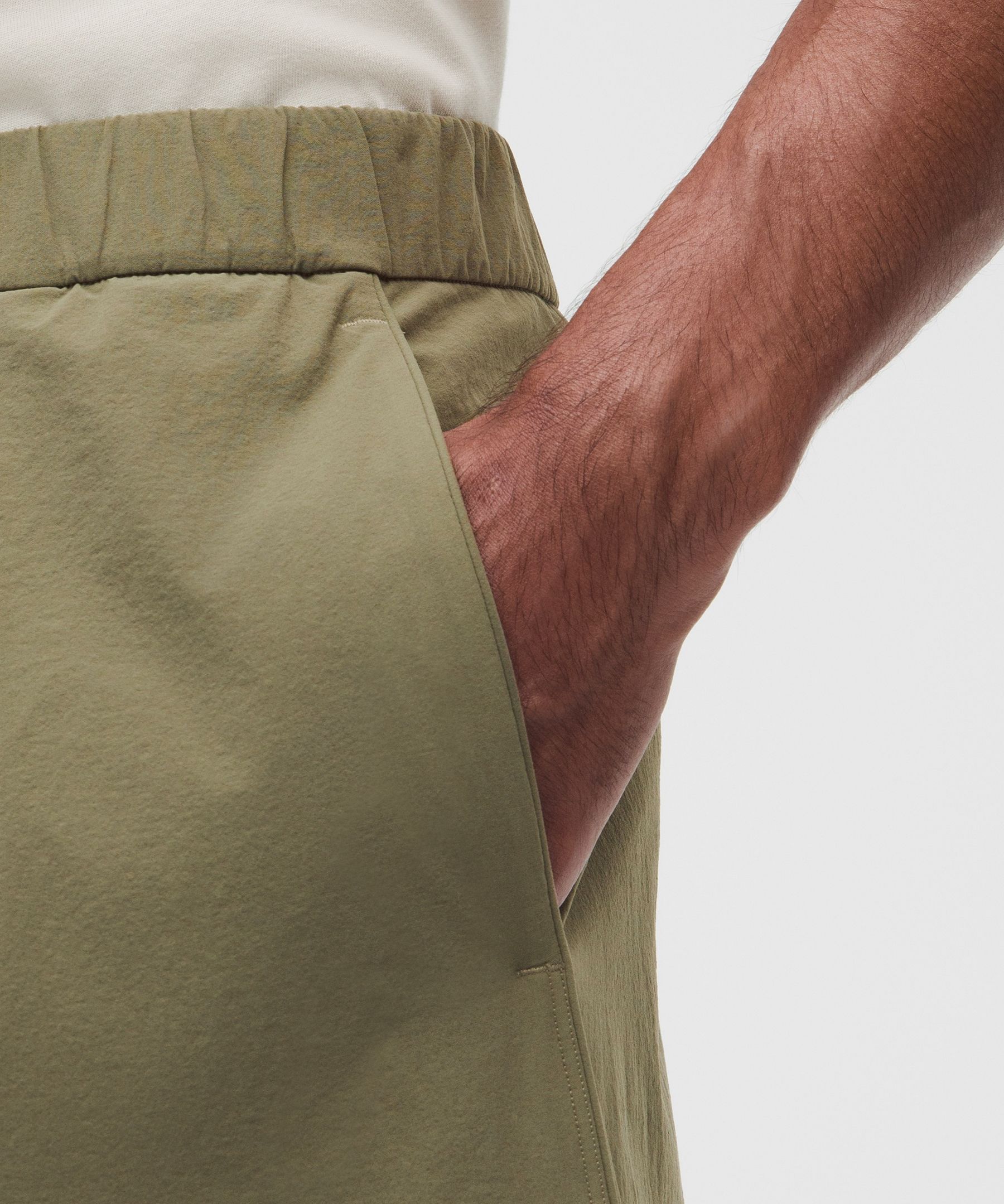 Stretch-Woven Knee-Length Short 14"
