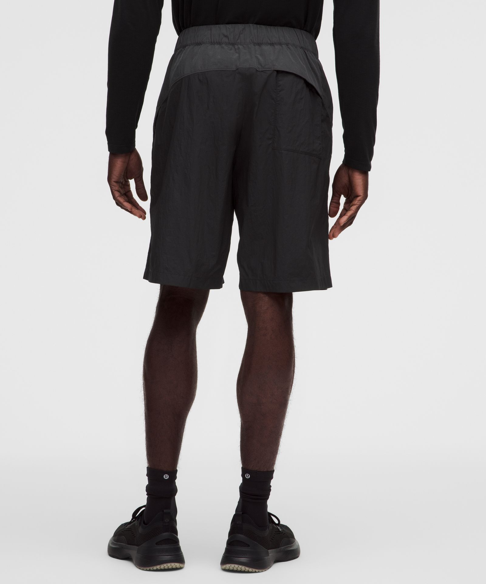 Мужские шорты Lululemon Nylon Relaxed Track — фото 3
