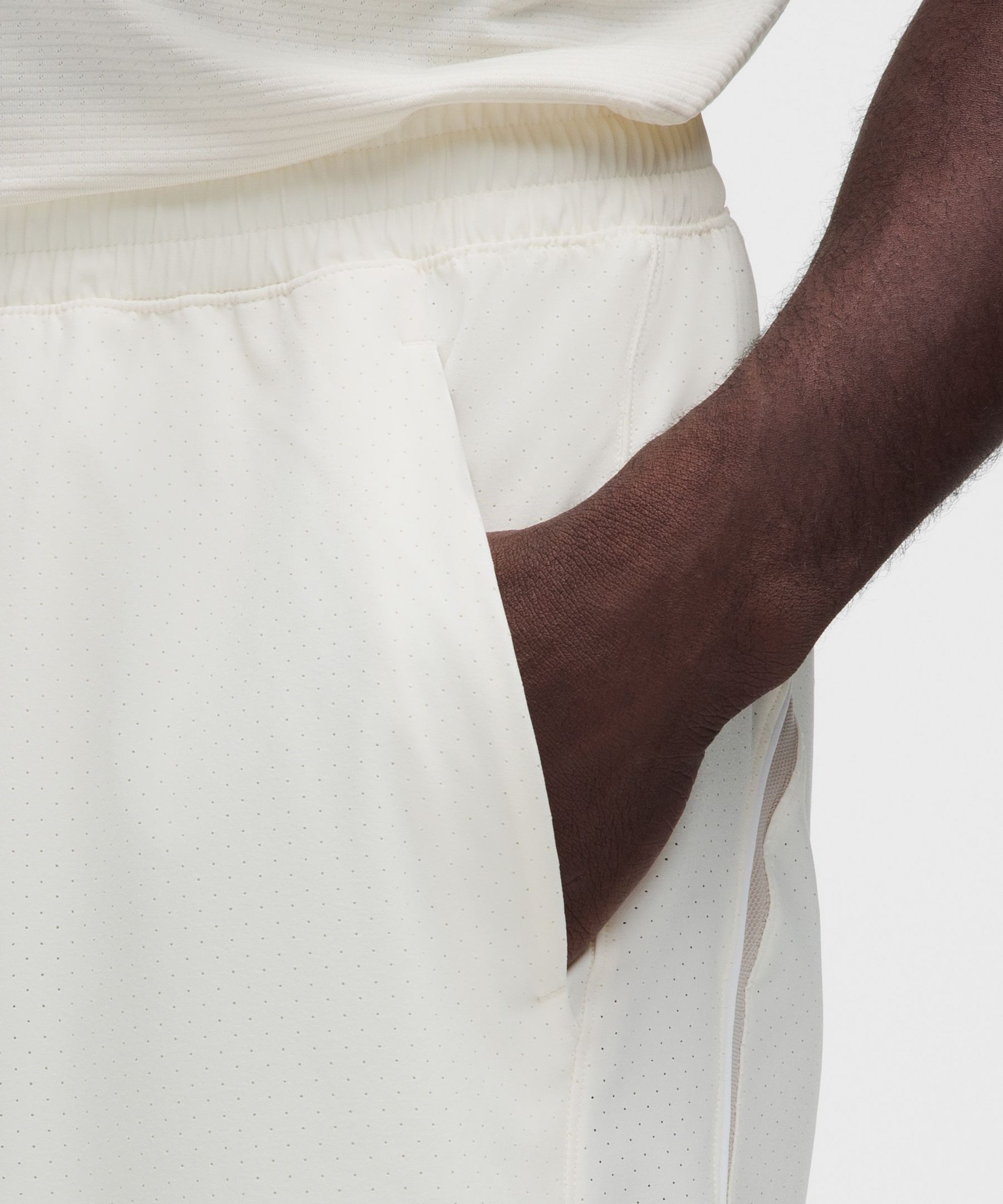 Pace Breaker Linerless Short 7" *Perforated