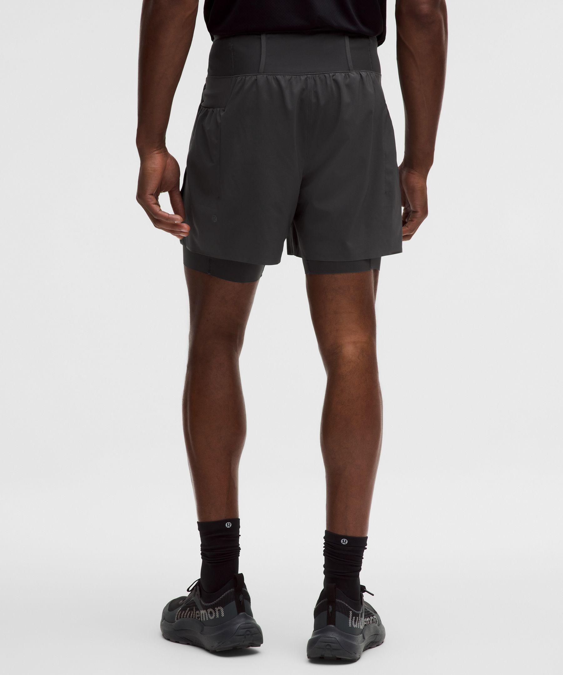 Fast and Free Multi-Pocket Running Short 5"