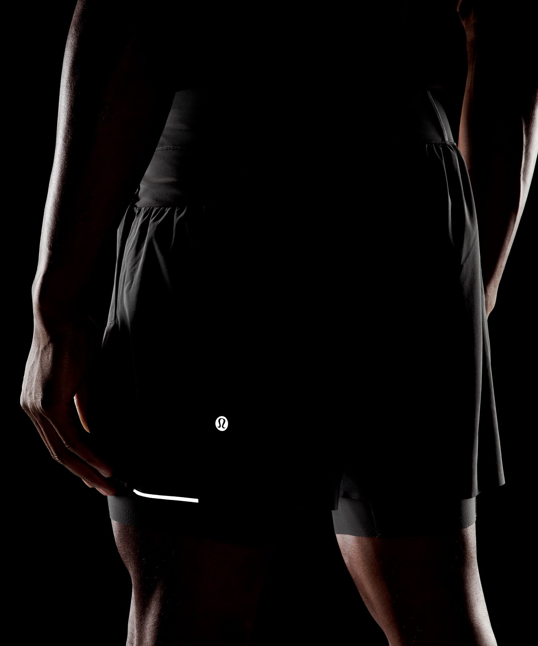 Fast and Free Multi-Pocket Running Short 5"