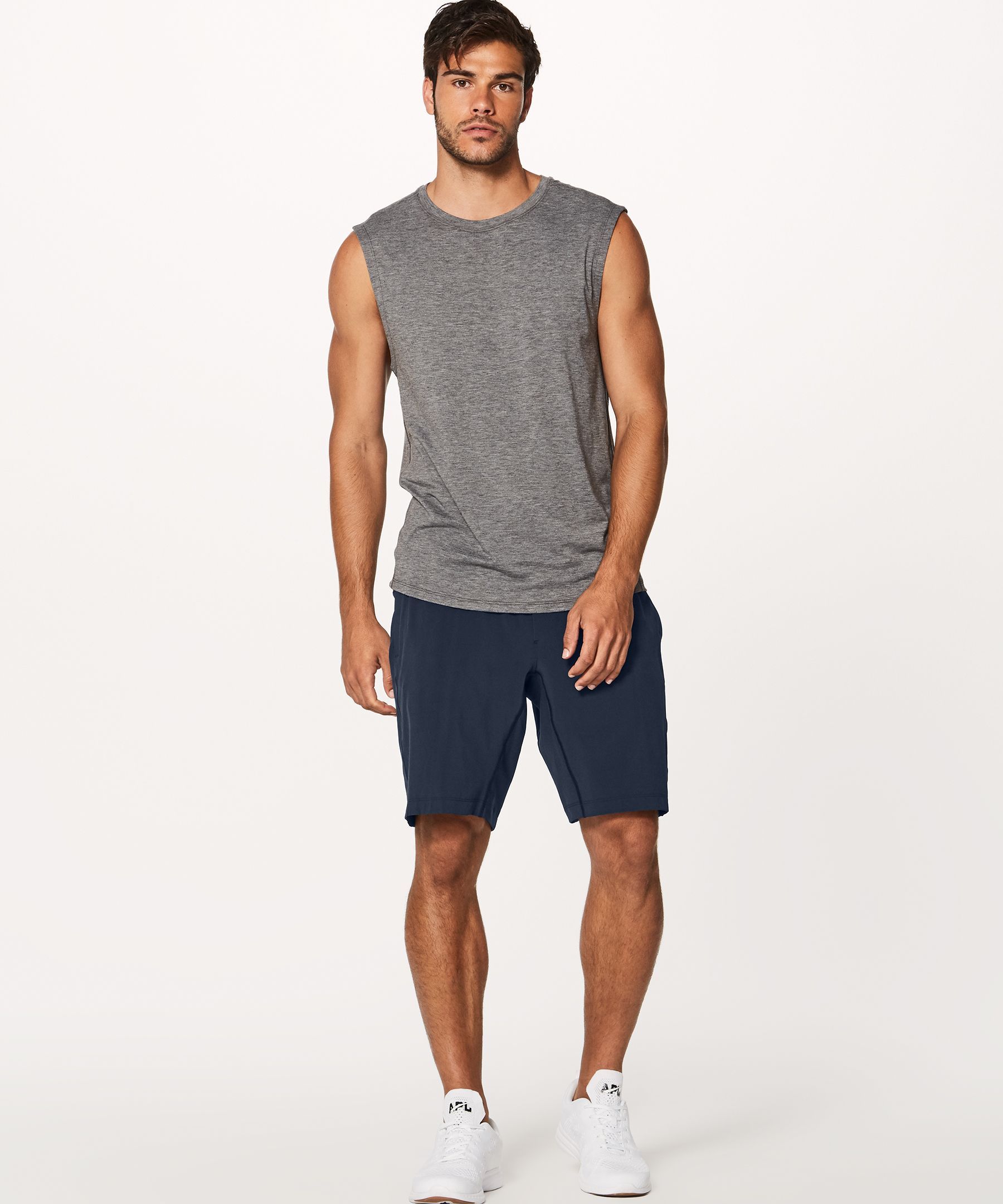 Men's ua hotsell eu tech shorts