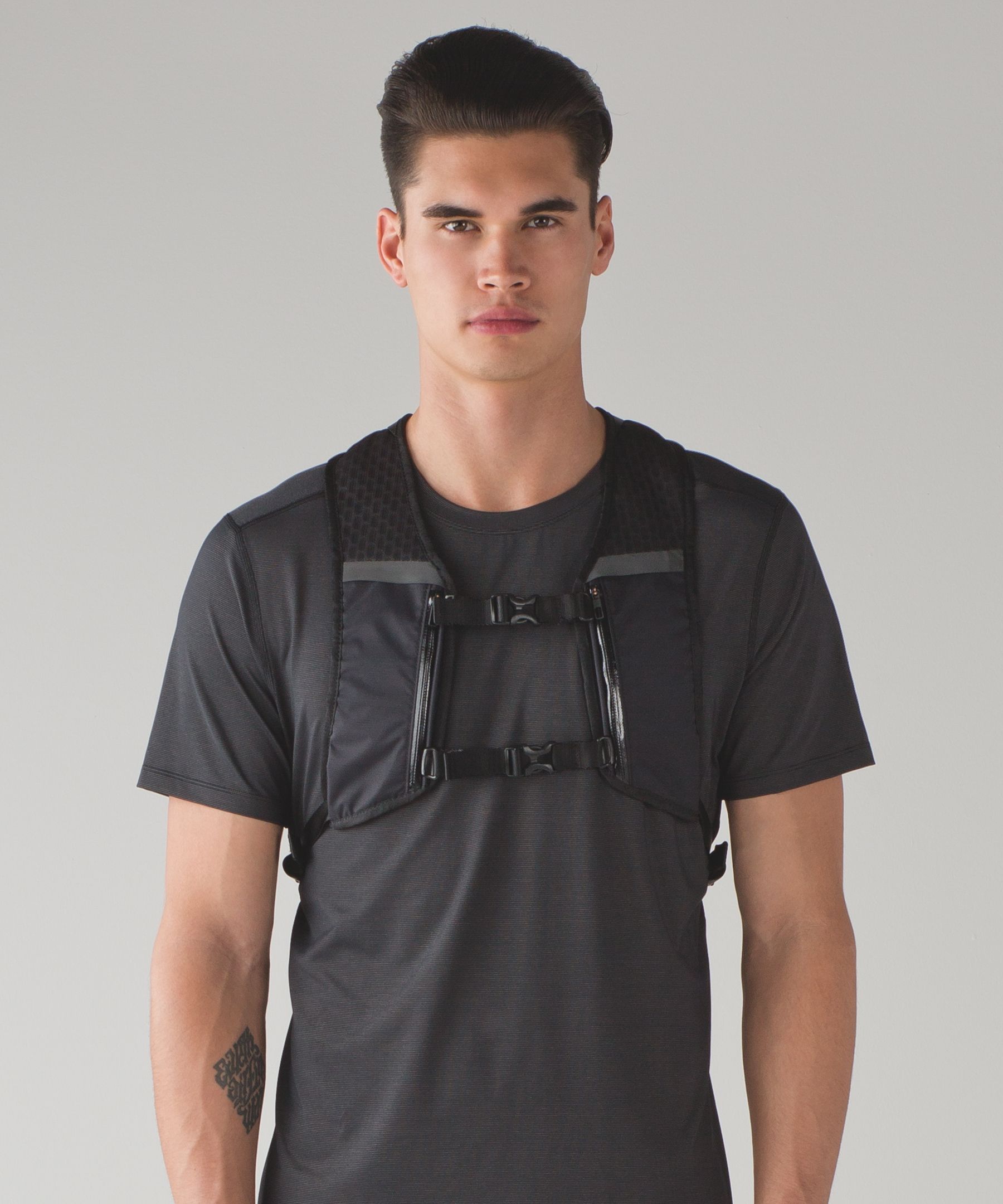 lululemon surge run backpack