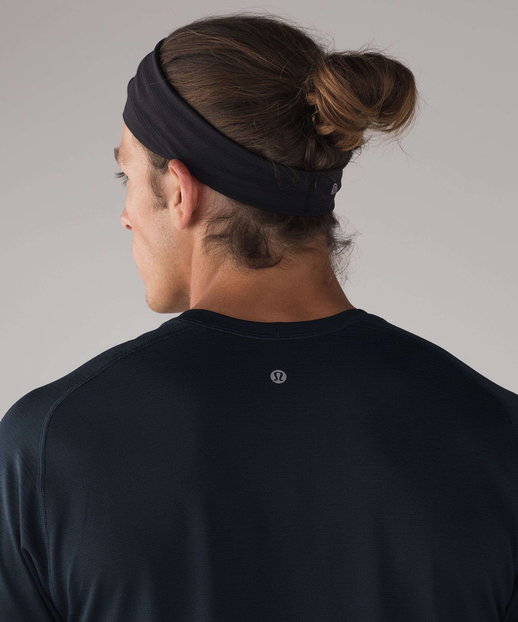 Men's Metal Vent Tech Wide Headband ヘアアクセサリー Lululemon JP