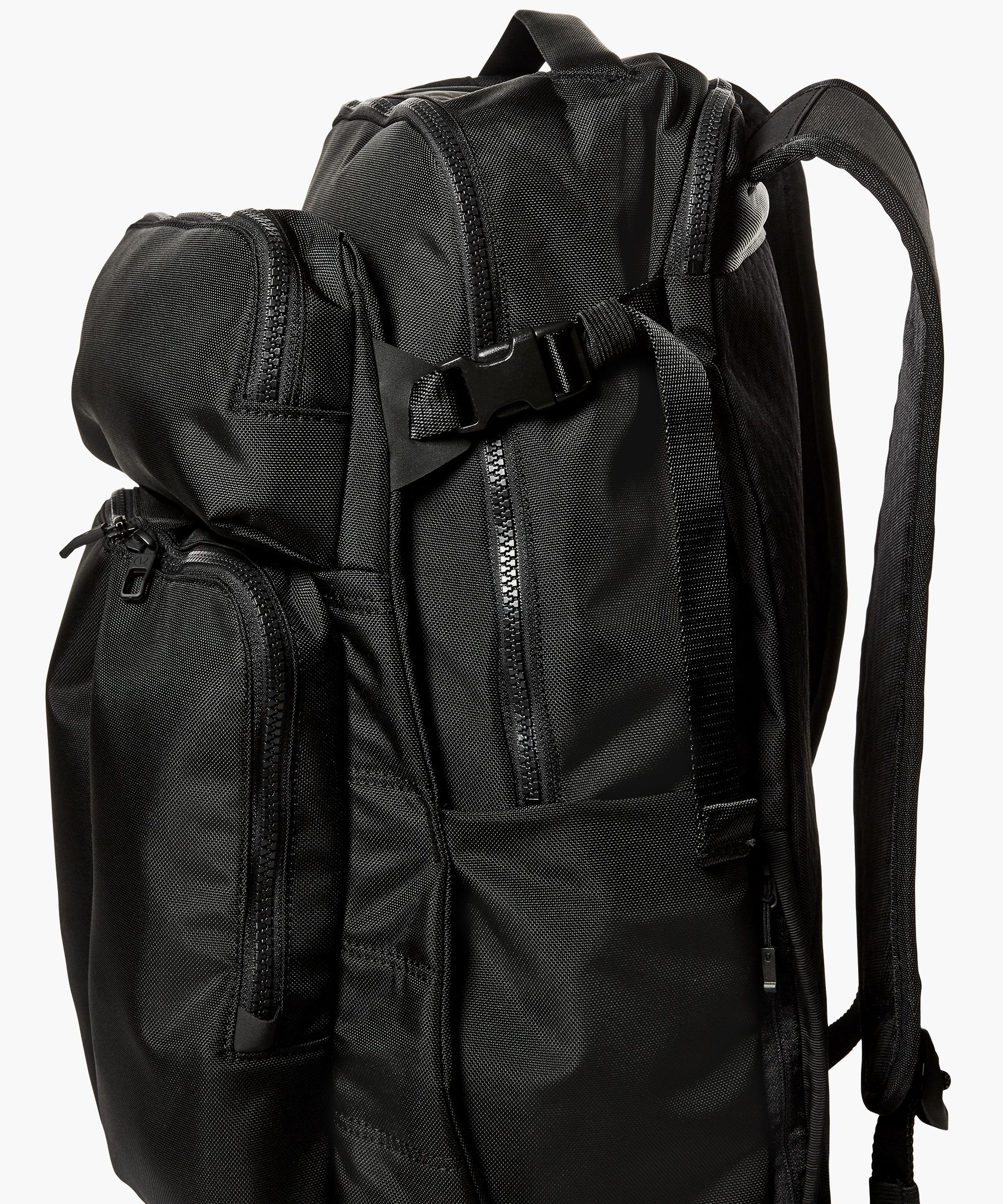 lululemon assert backpack