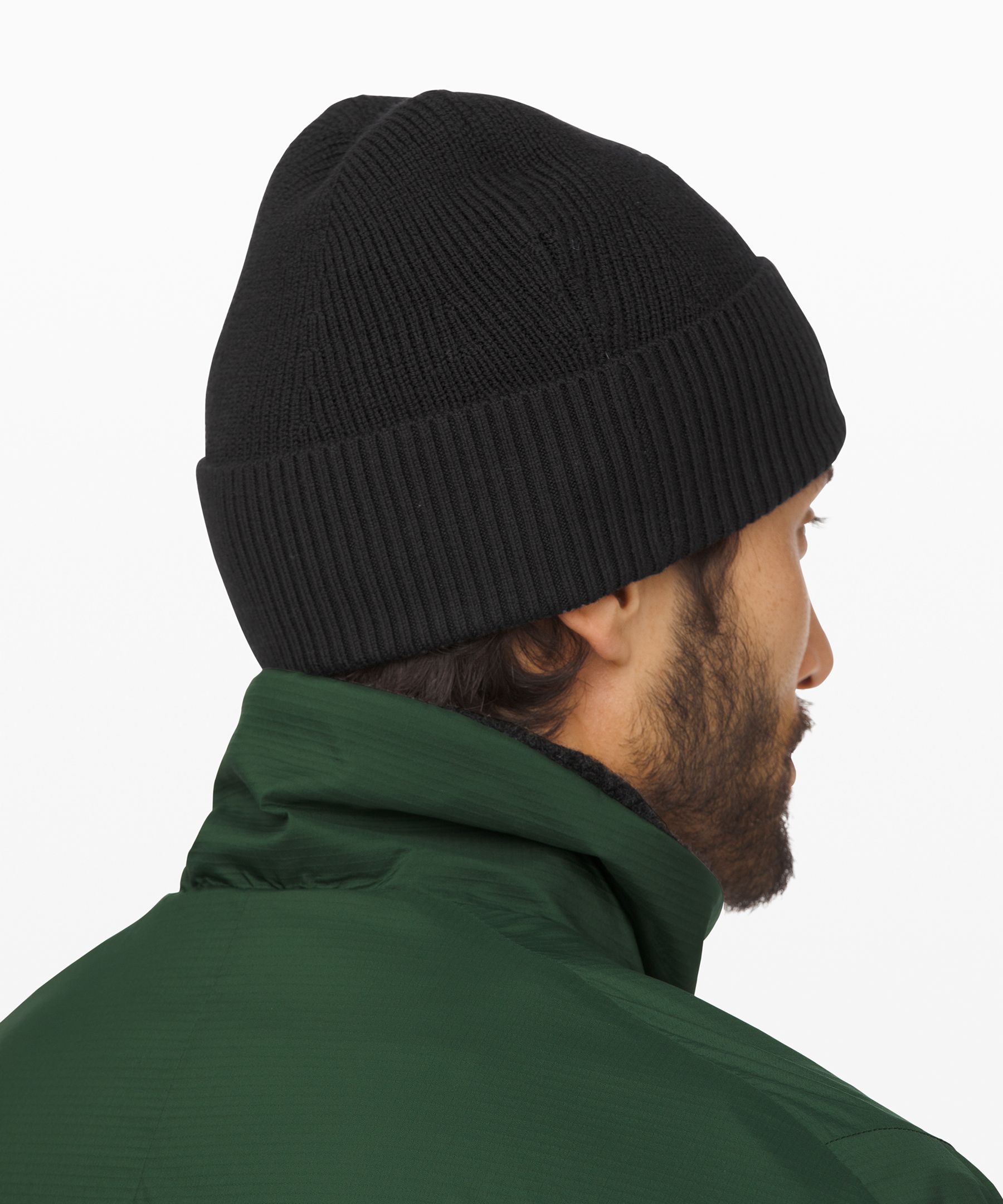 Cold pursuit cheap knit beanie