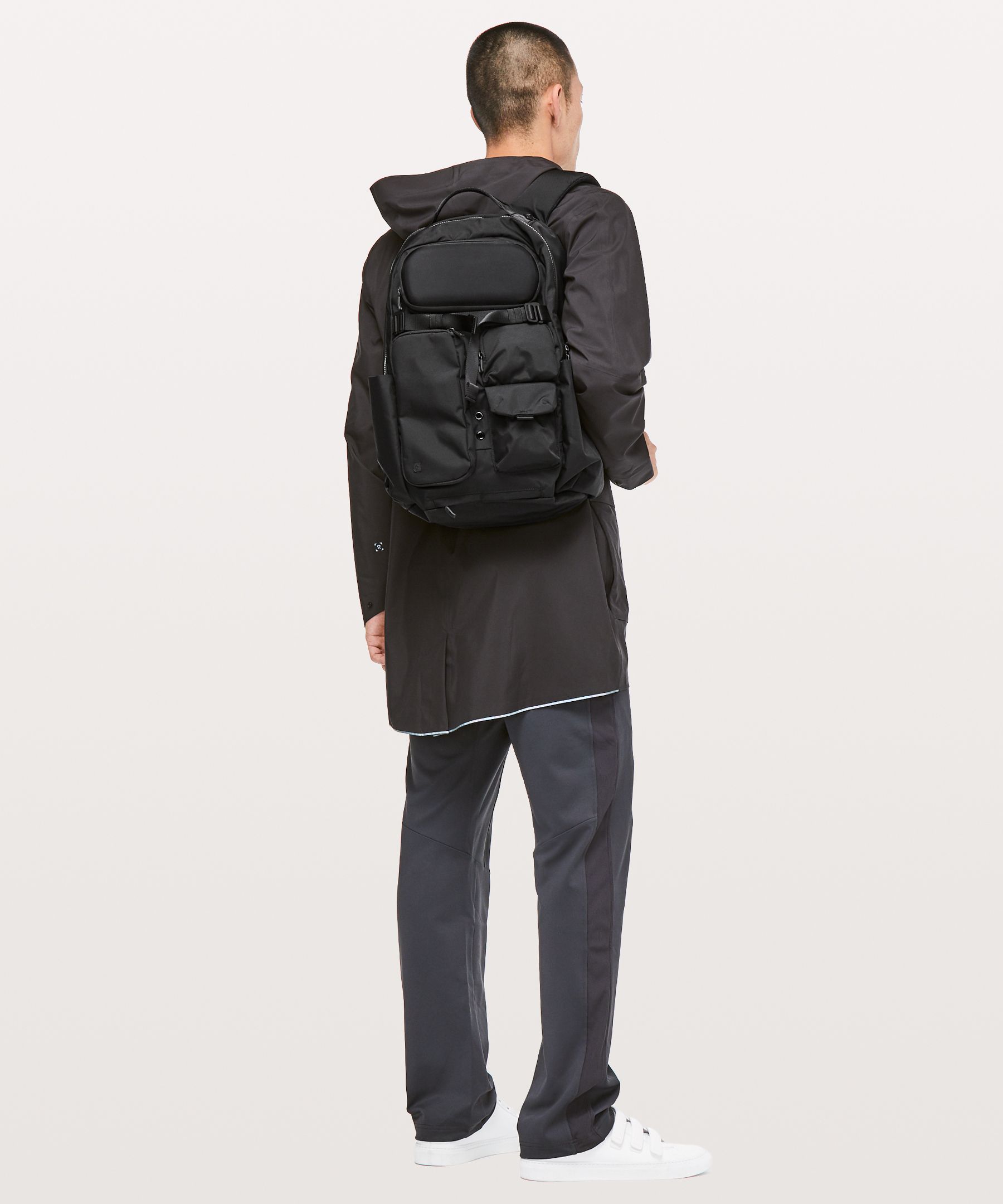 lululemon cruiser backpack review