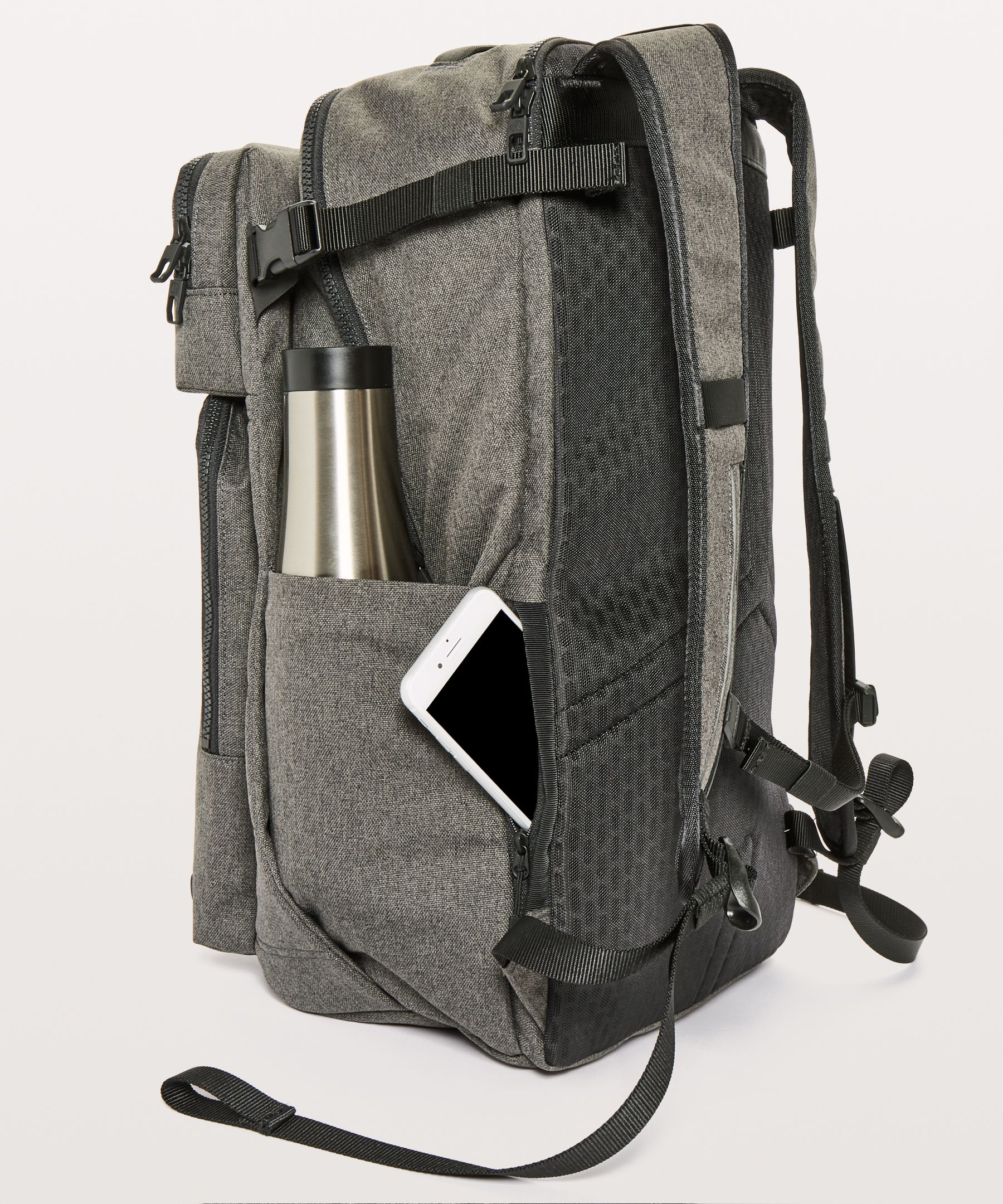 Assert store backpack 30l