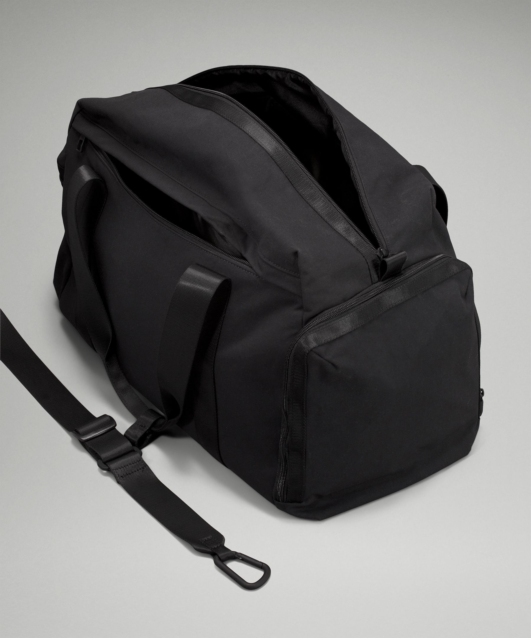 command the day duffel review