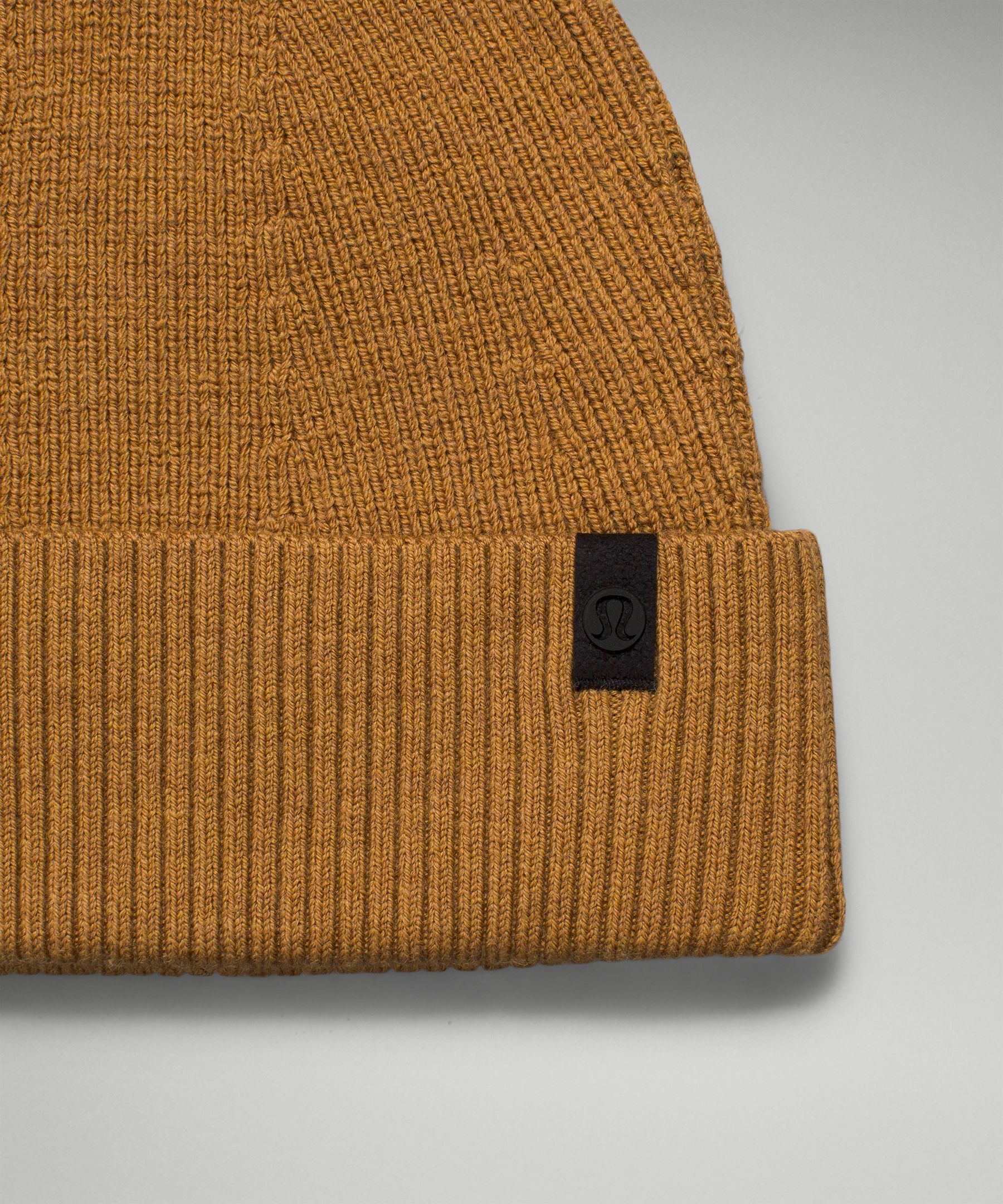 Cold pursuit cheap knit beanie