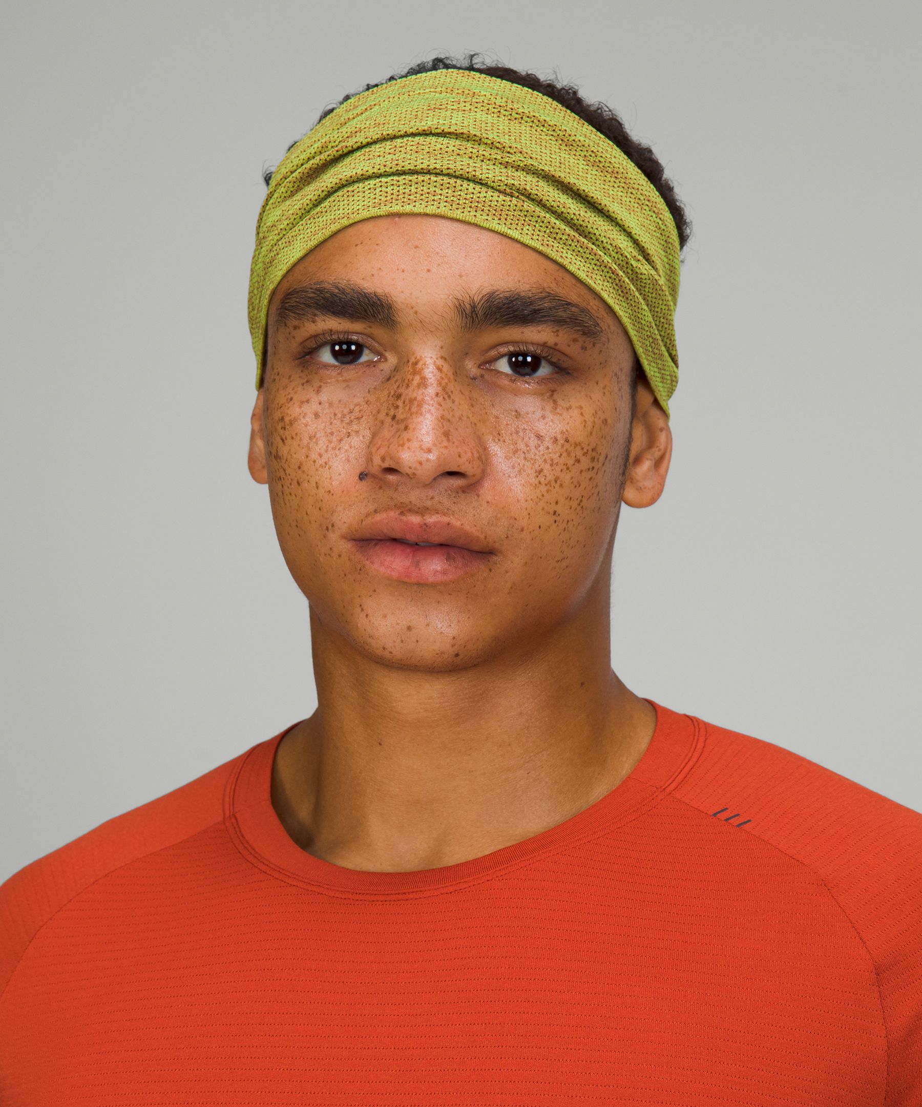 Lululemon Metal Vent Tech Headband In Green