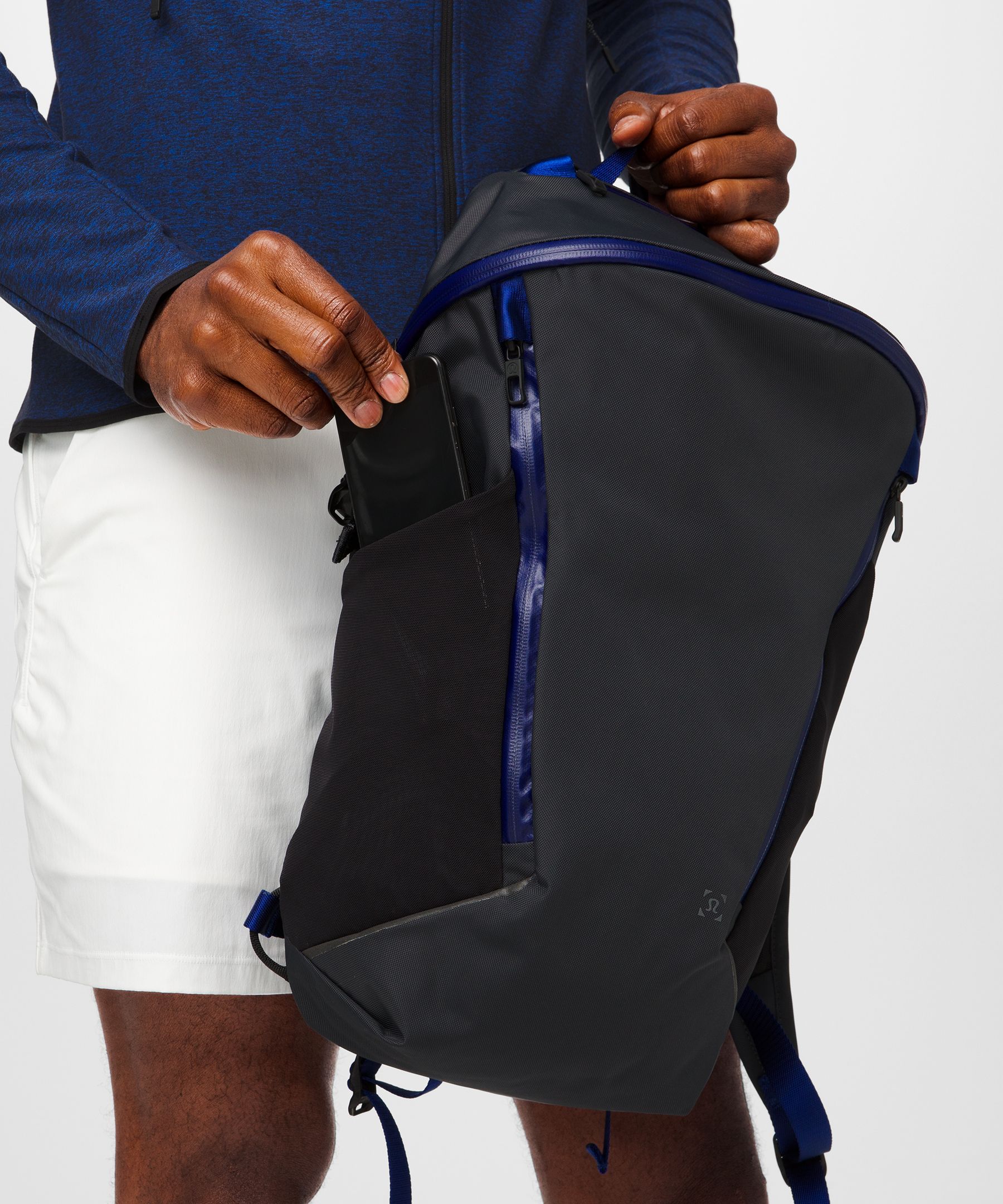 Obsidian More Miles Active Backpack 17L