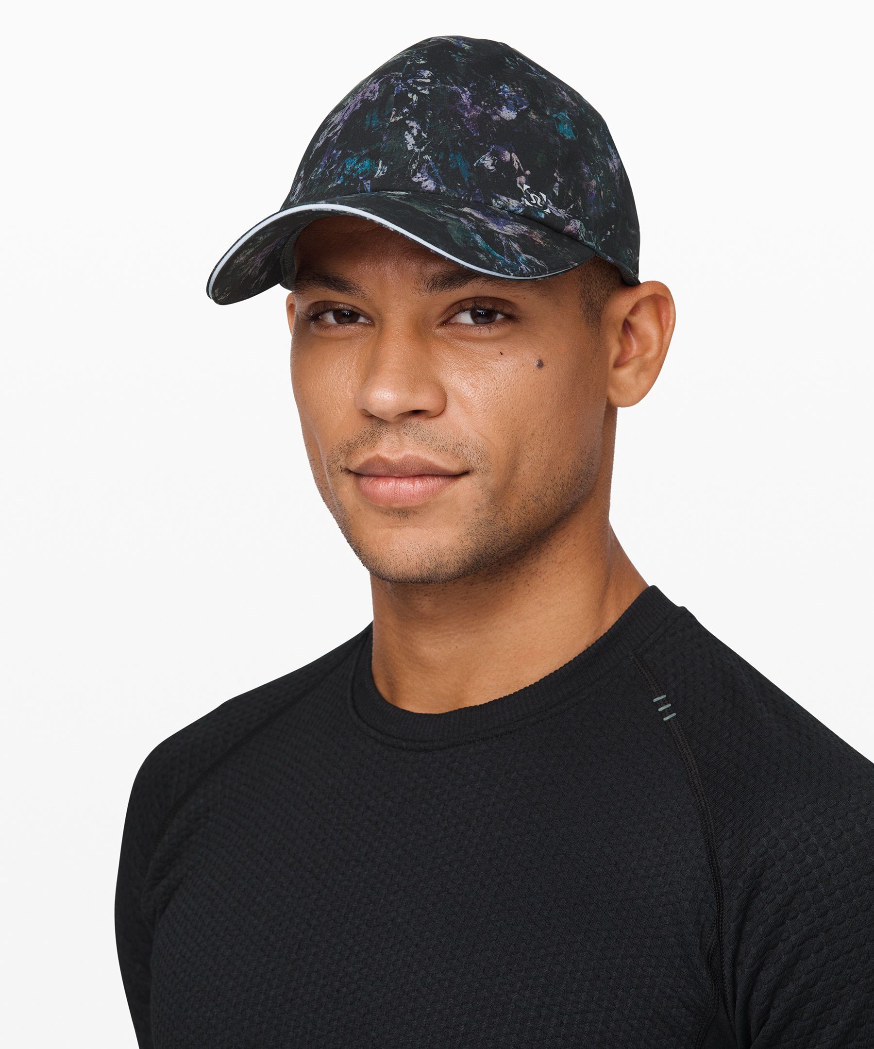 Lululemon ultra lightspeed store run hat