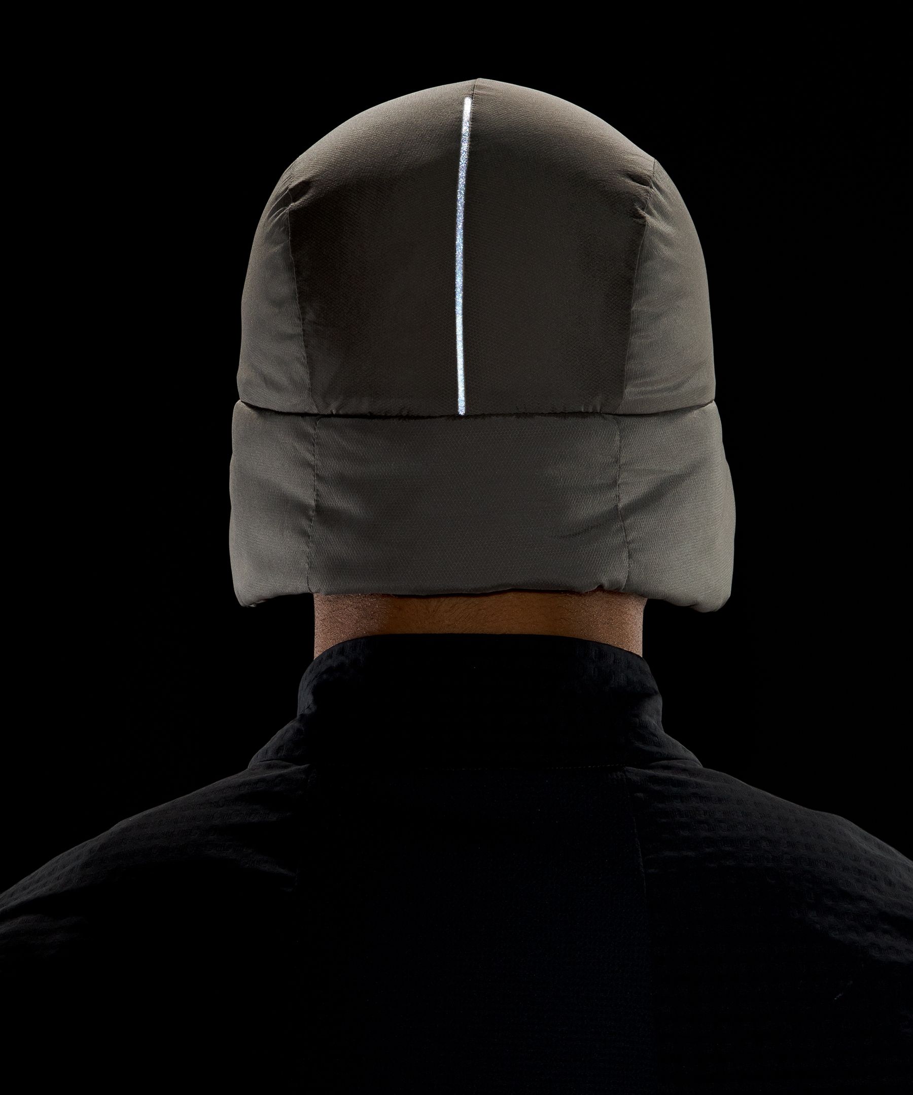 Navigation Loft Trapper Hat | Lululemon EU display picture 3