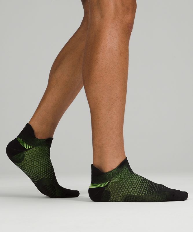 Men's MacroPillow Tab Running Sock *Medium Cushioning