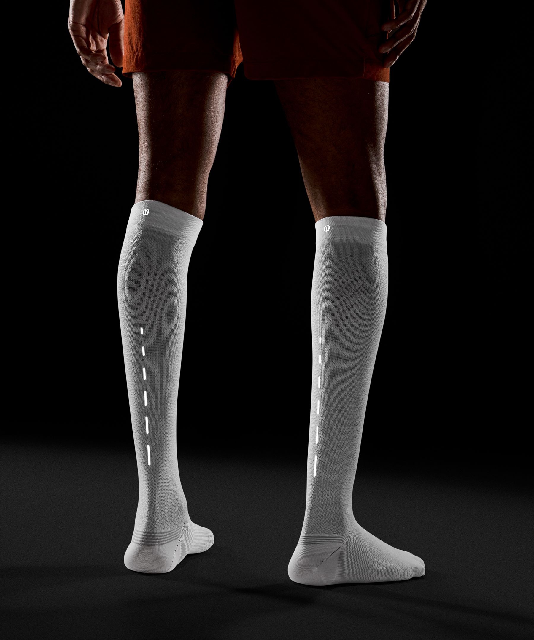Men's MicroPillow Compression Knee-High Running Sock *Light