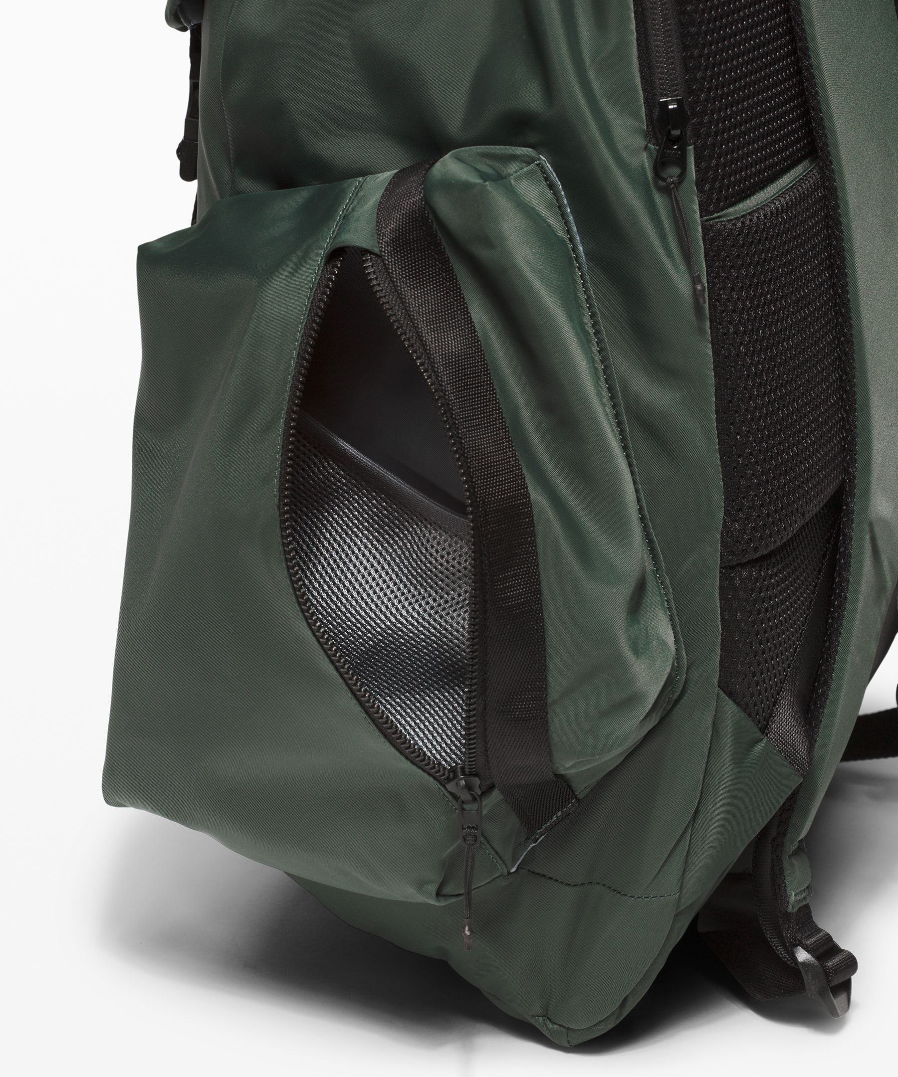 lululemon nomad backpack black