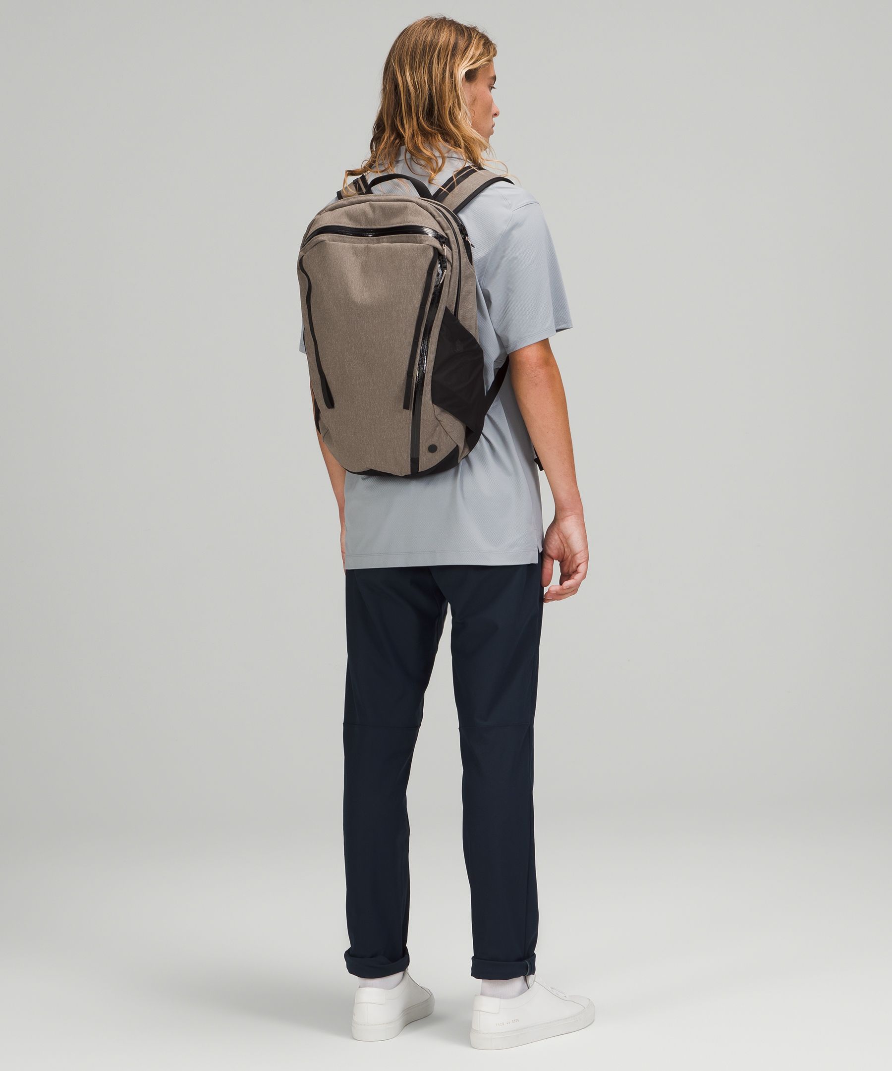 Lululemon Core Backpack 2.0 20L in 2024