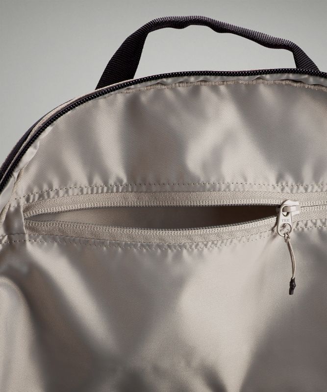 Core Backpack 2.0 | バッグ | Lululemon JP