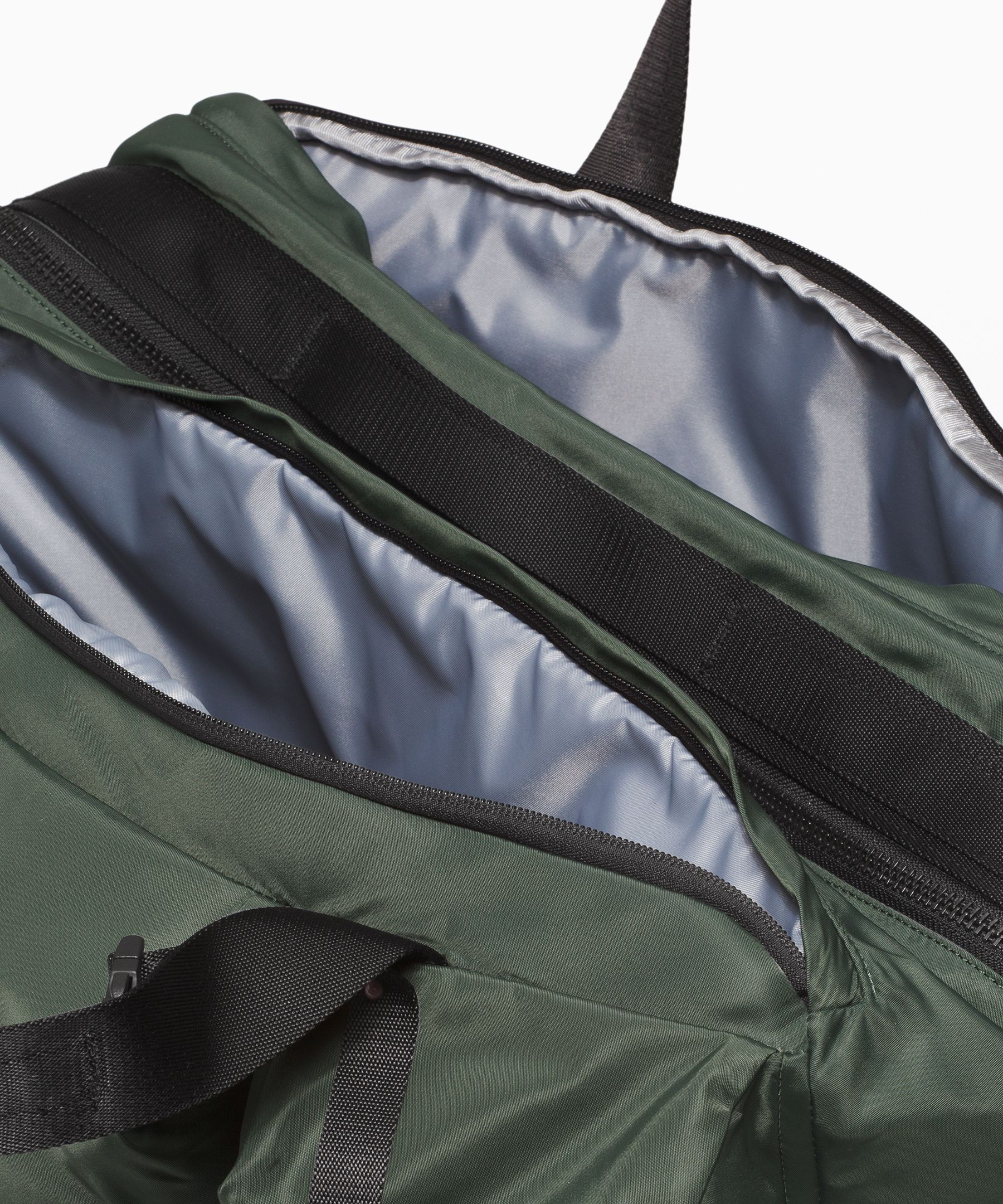 LULULEMON URBAN NOMAD LARGE DUFFLE BAG 30L