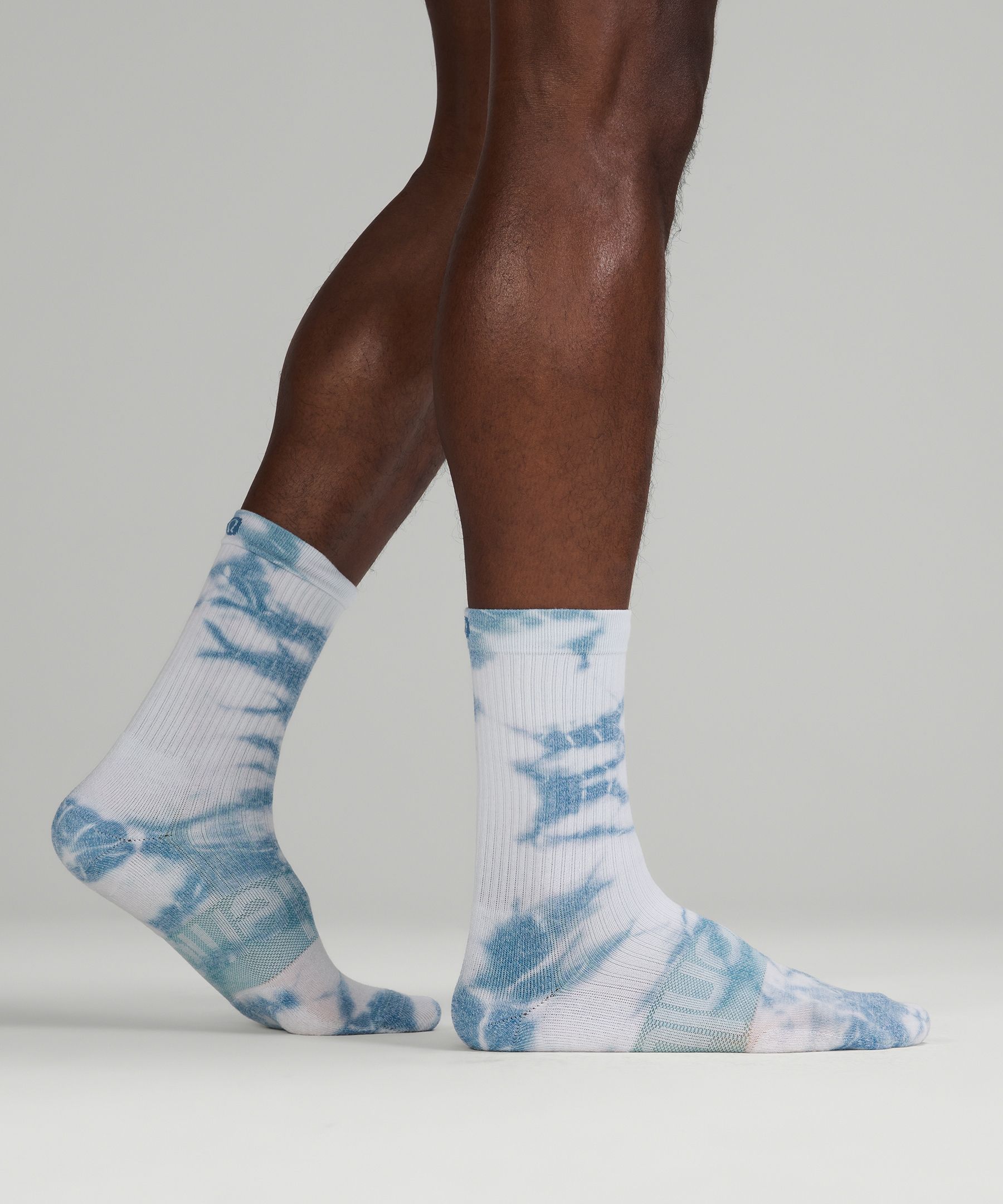 Men's Daily Stride Crew Socks Tie Dye *Wordmark