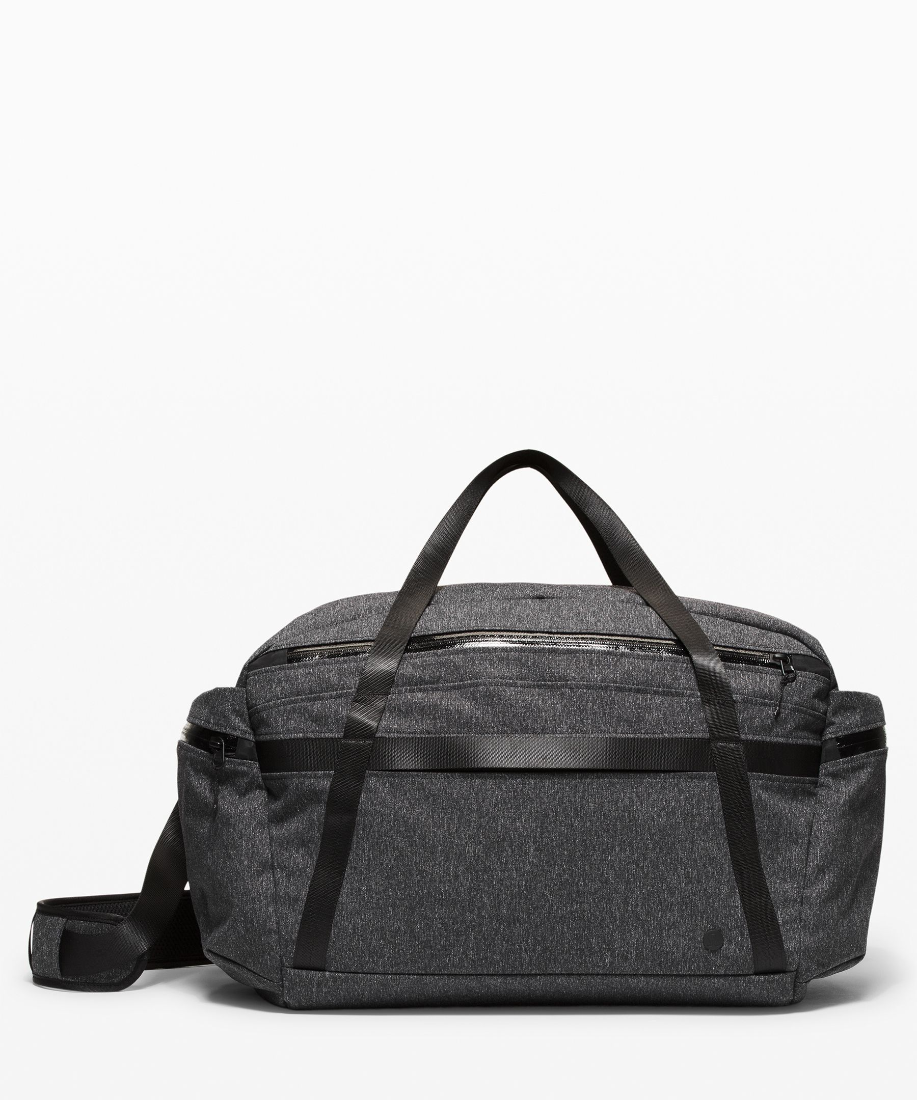 Core store duffel bag