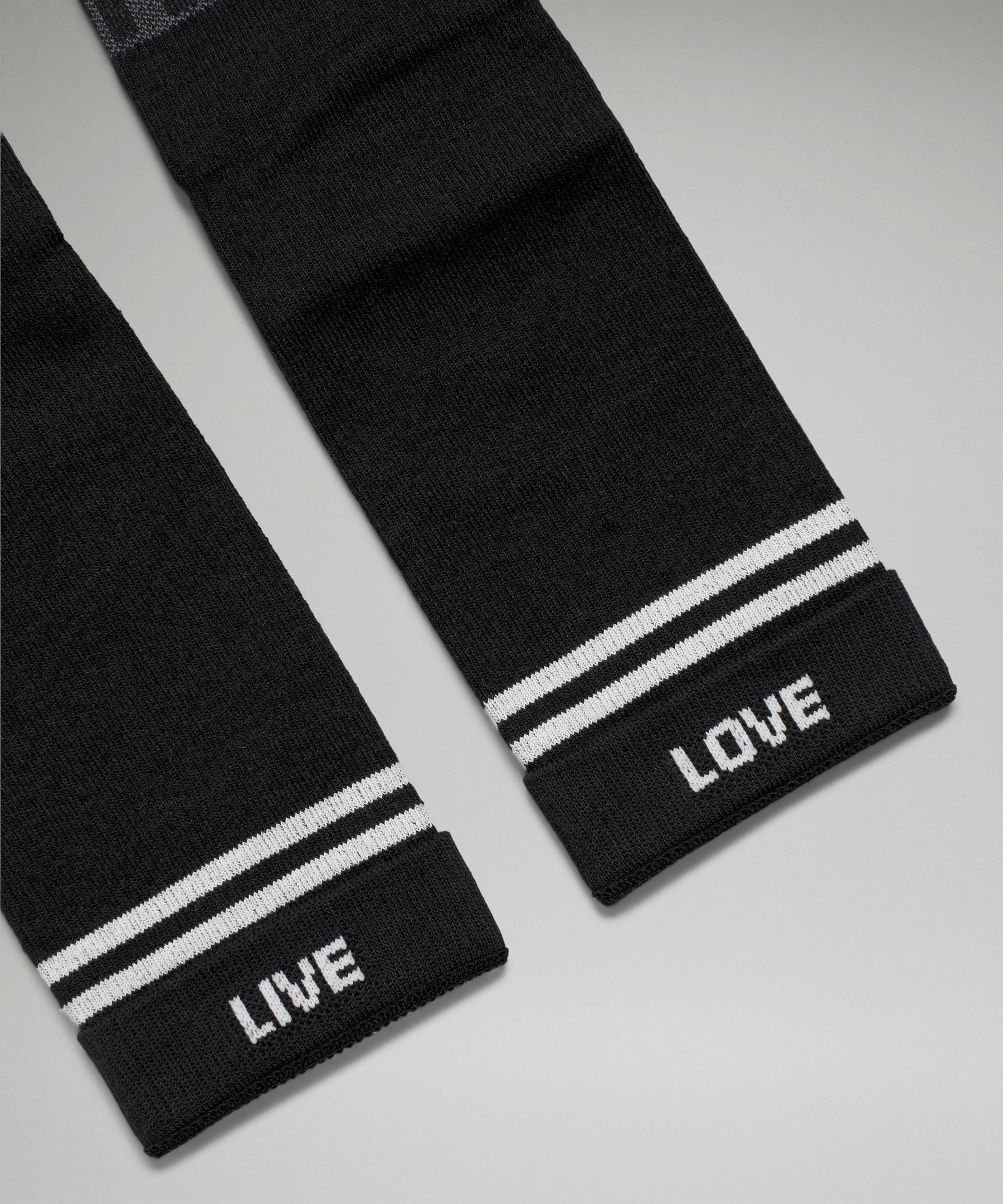 lululemon Daily Stride 男士條紋設計中筒襪 *Wordmark