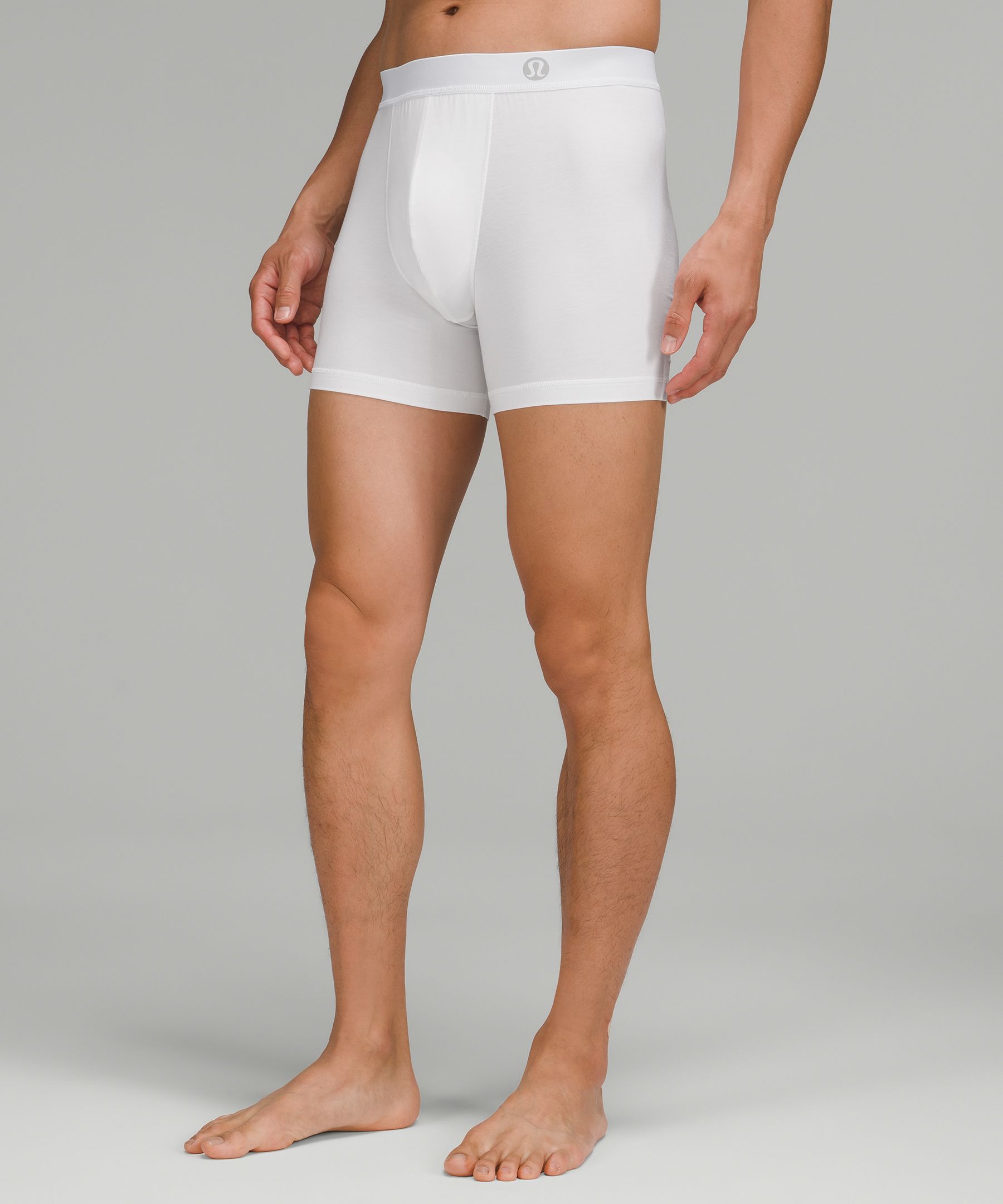 Lululemon Always In Motion Boxers 5" In White