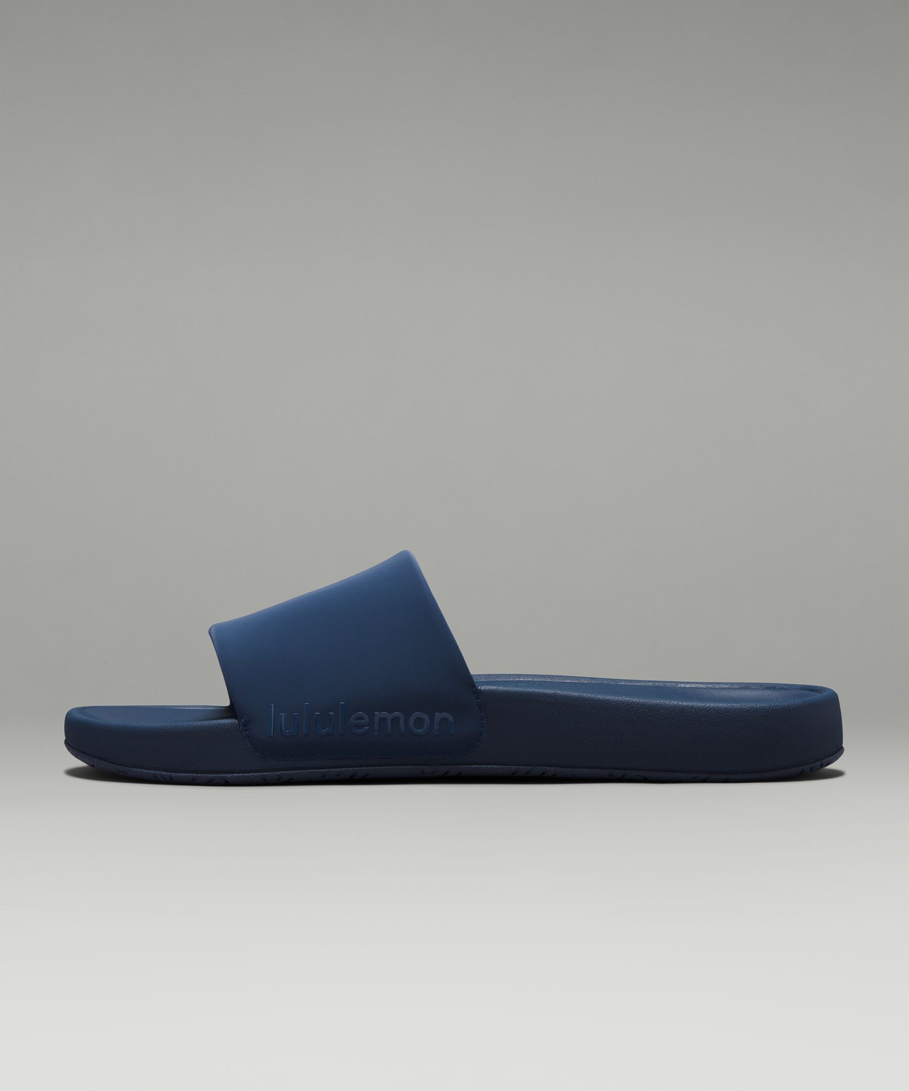 Lululemon Restfeel Men's Slide. 4