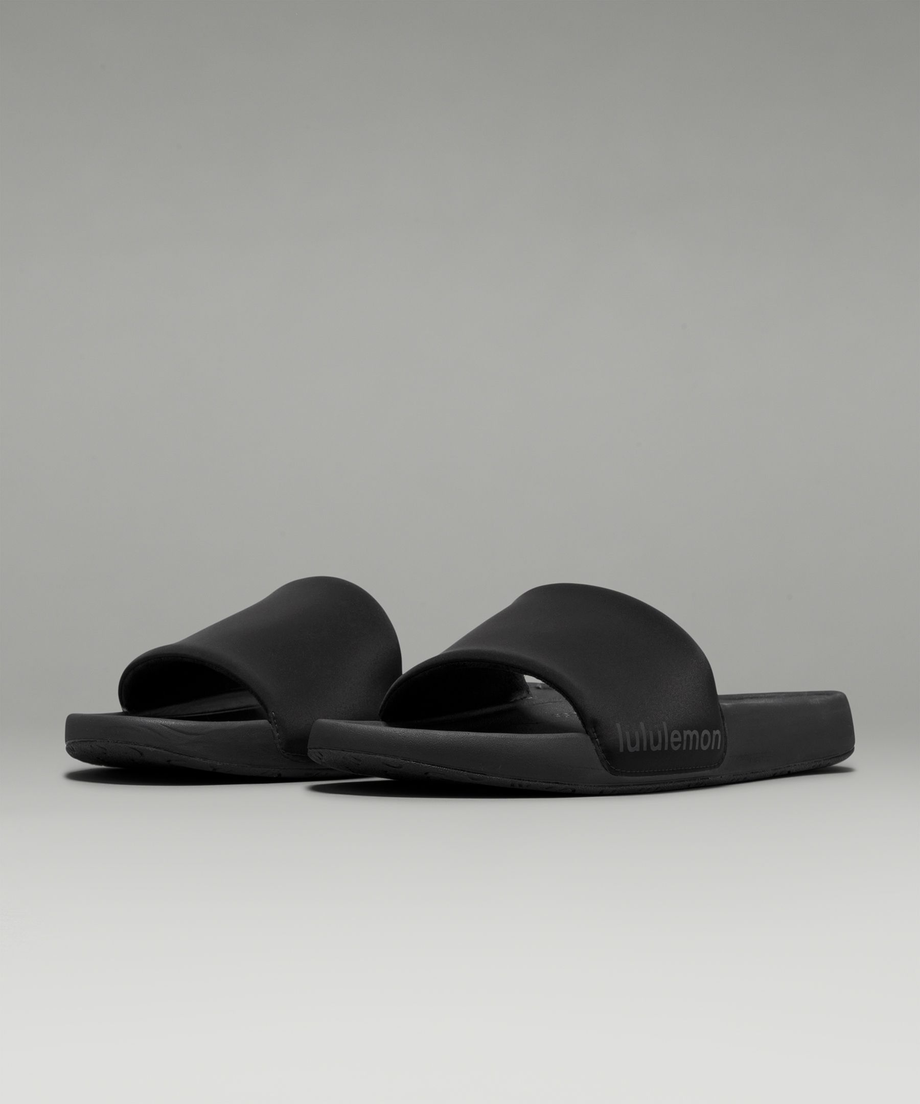 Lululemon Restfeel Men's Slide. 1