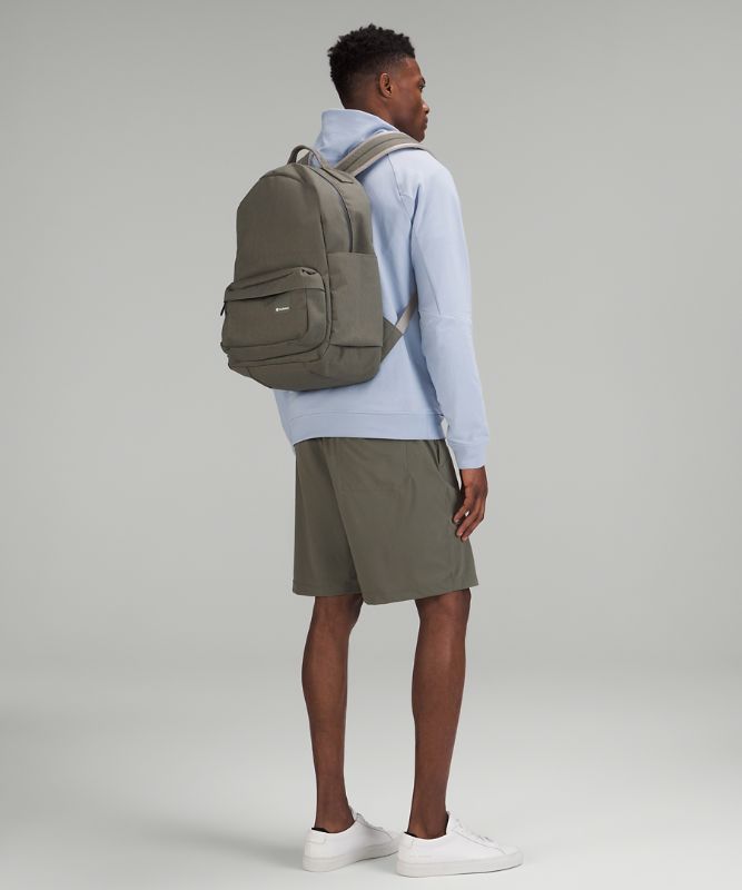 Command the Day Backpack 25L