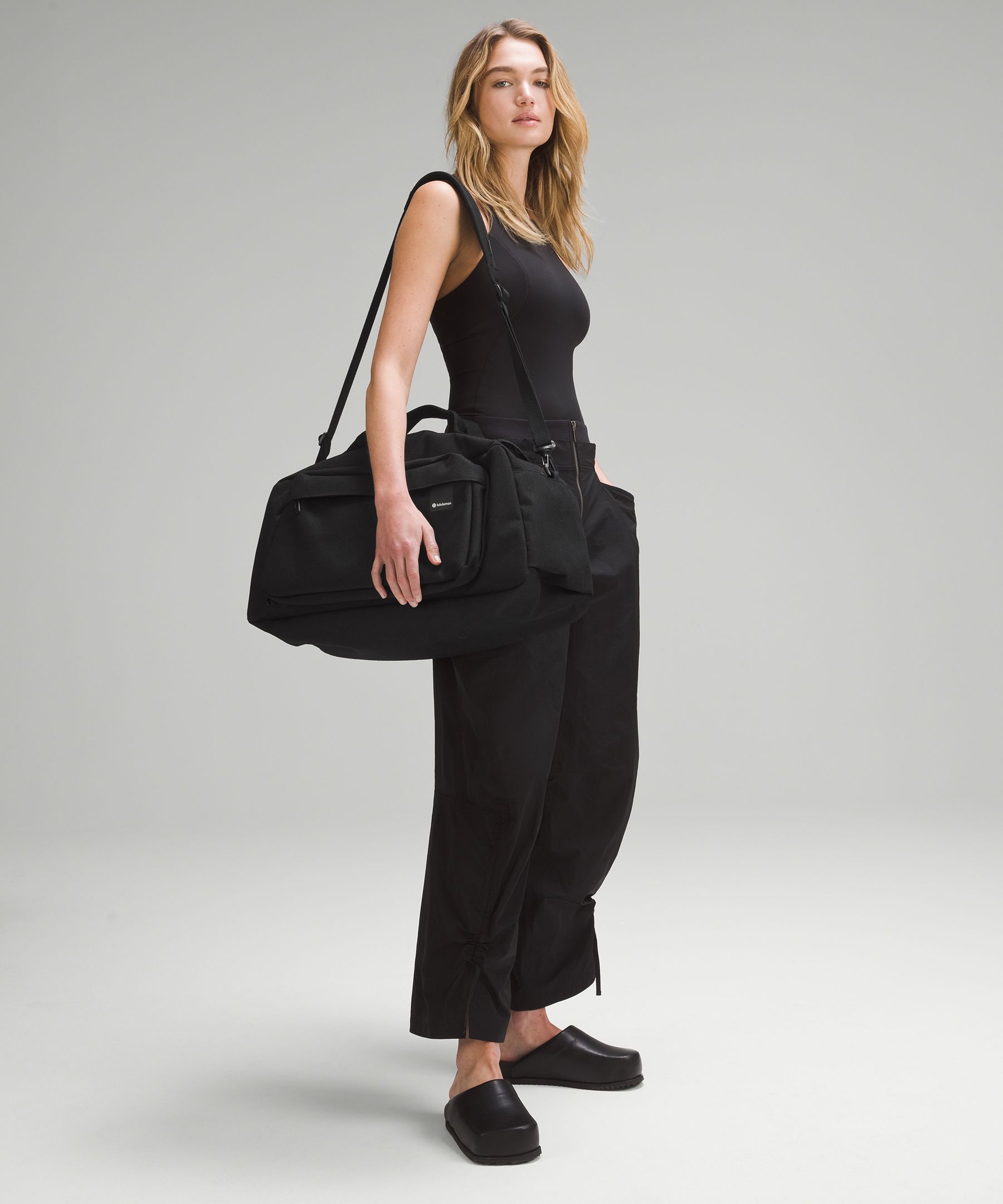 Command the day commute bag lululemon hotsell