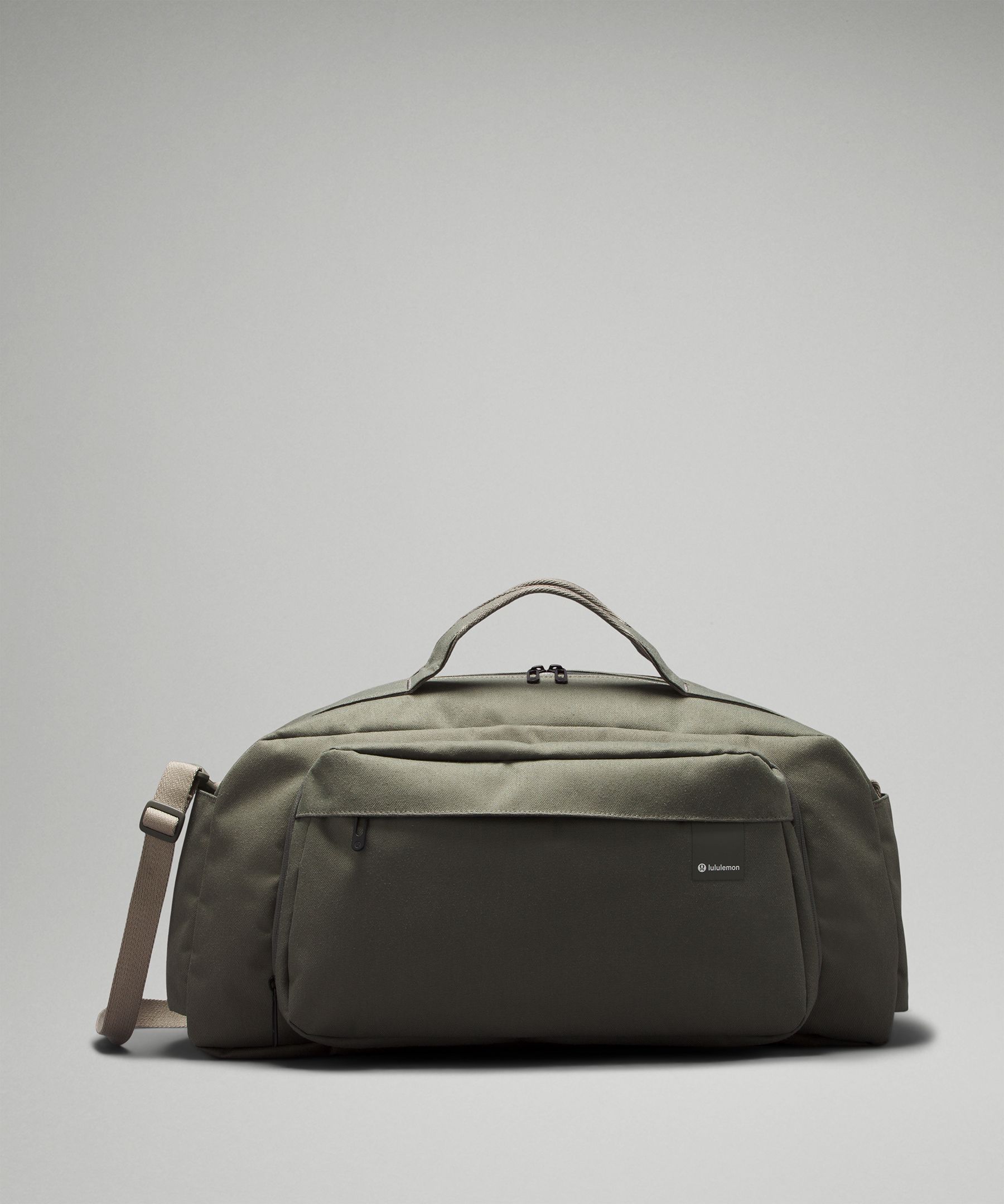 Command the Day Duffle Bag 40L