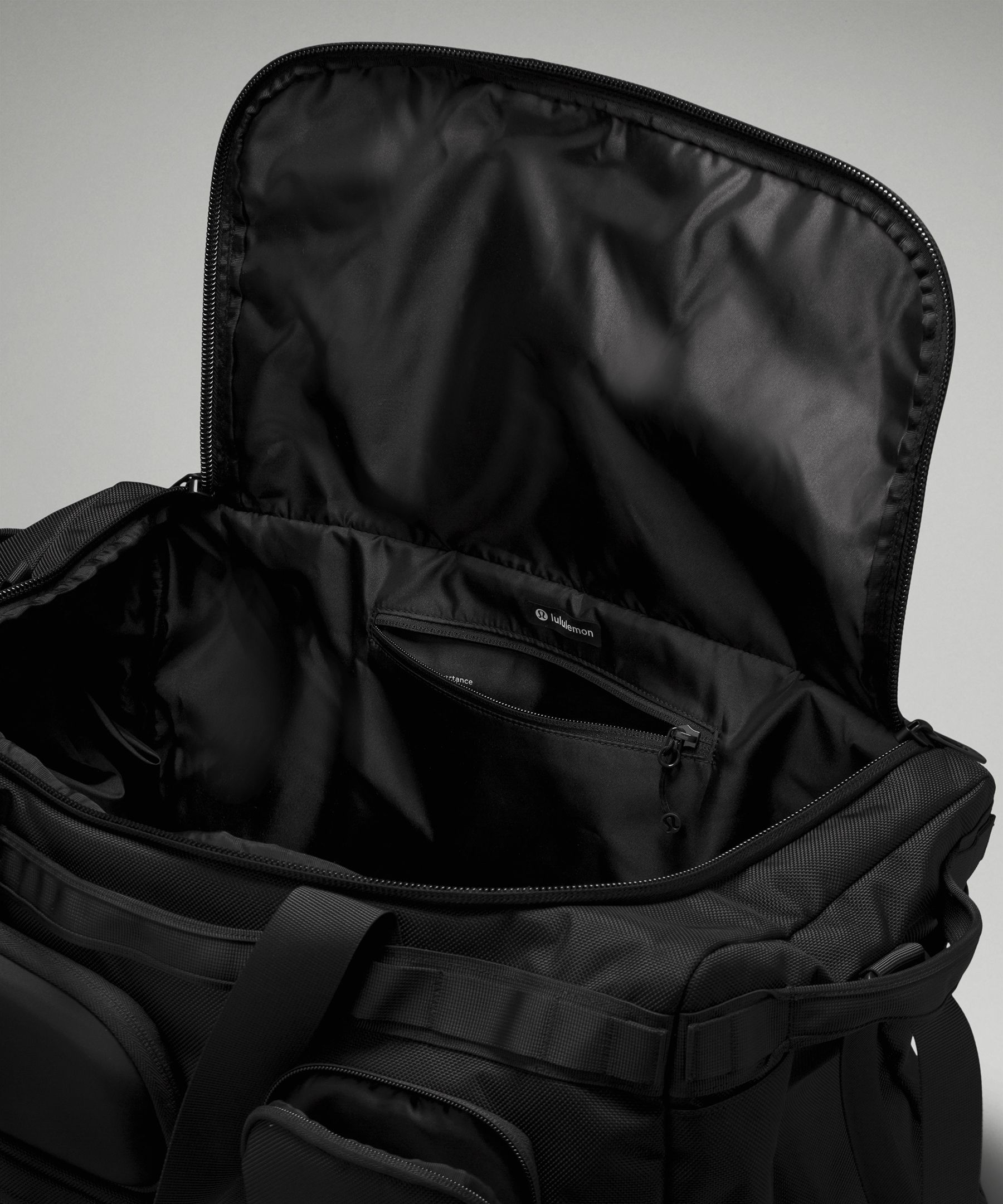 Cruiser Duffle Bag 50L | Bags | Lululemon UK