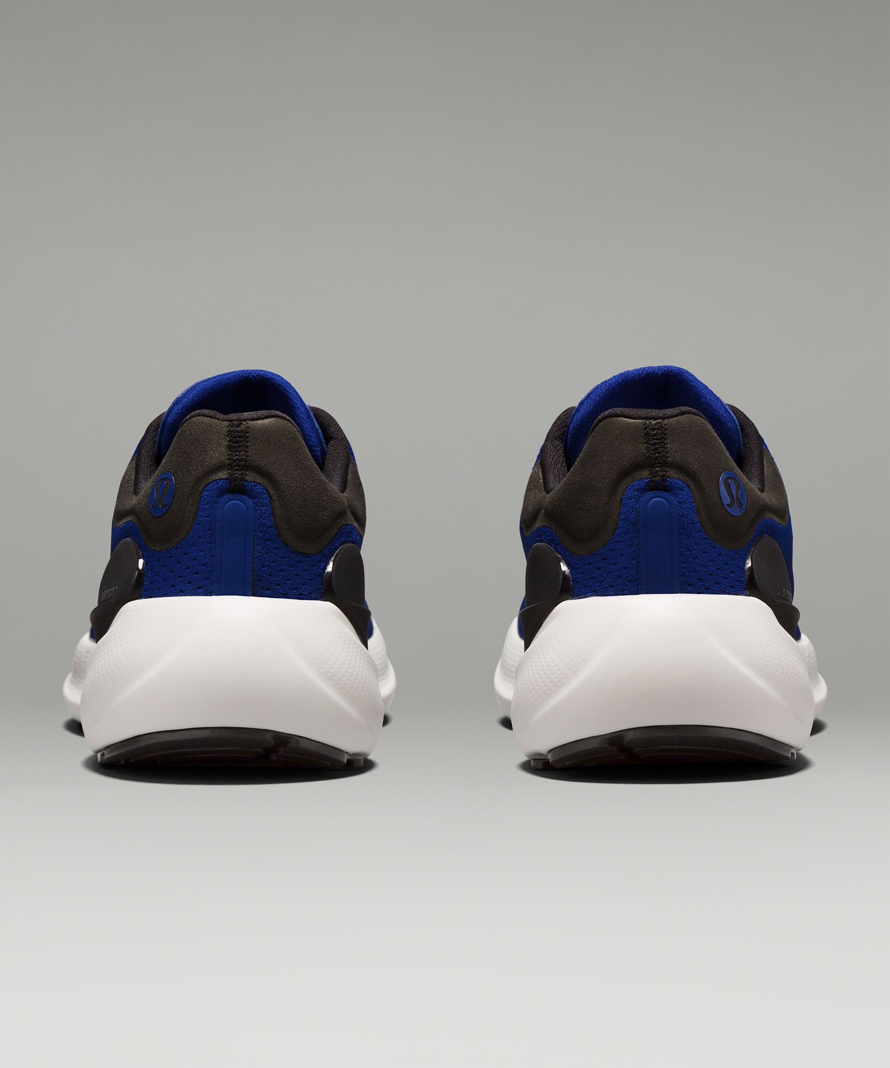 Lululemon Beyondfeel Running Shoes | Blue - Size 8