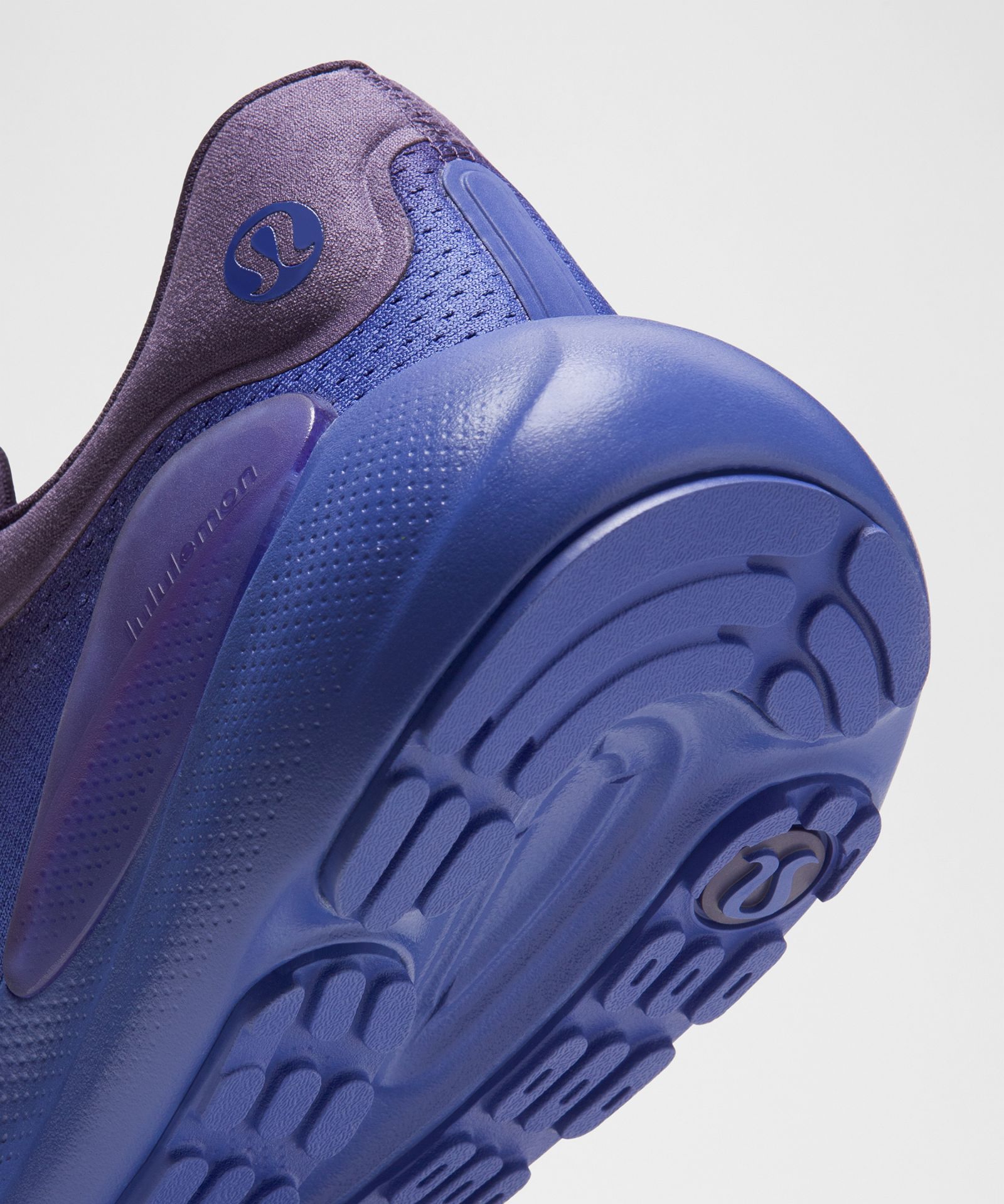 Lululemon Men's Beyondfeel Running Shoe — фото 9