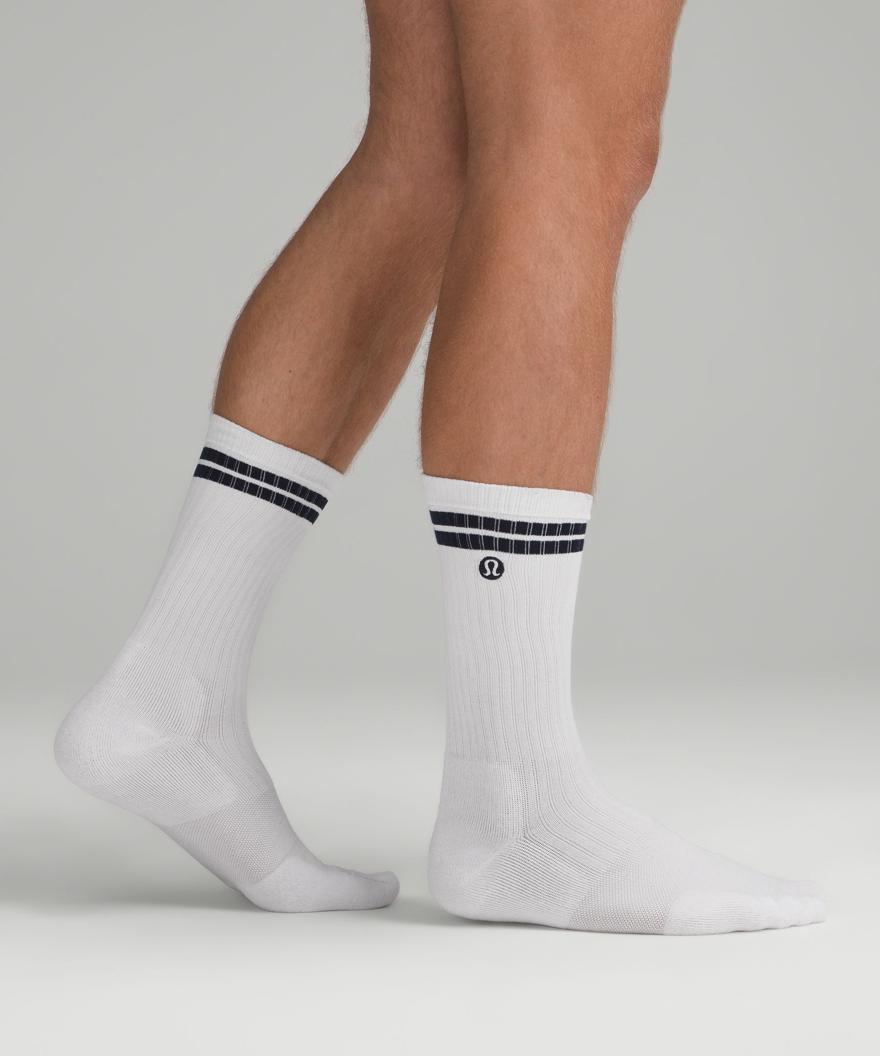 Men's Daily Stride Ribbed Comfort Crew Socks |