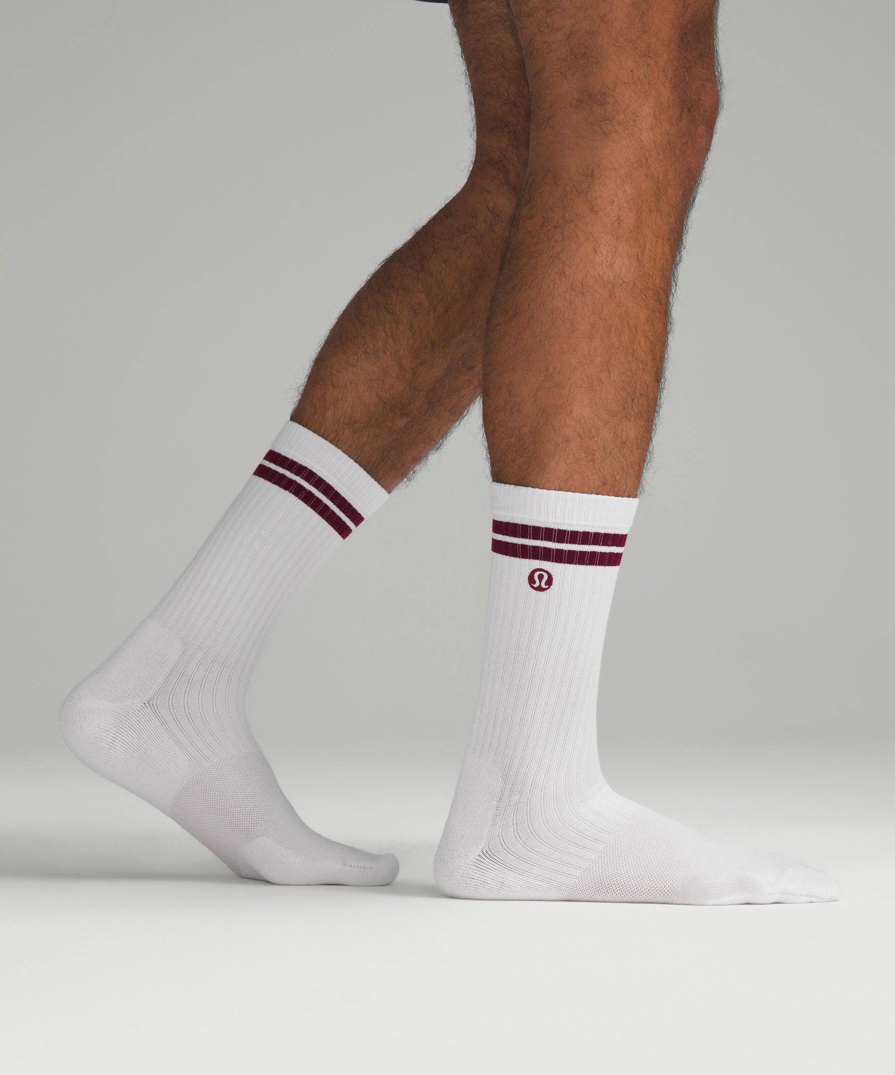 Men's Daily Stride Ribbed Comfort Crew Socks |