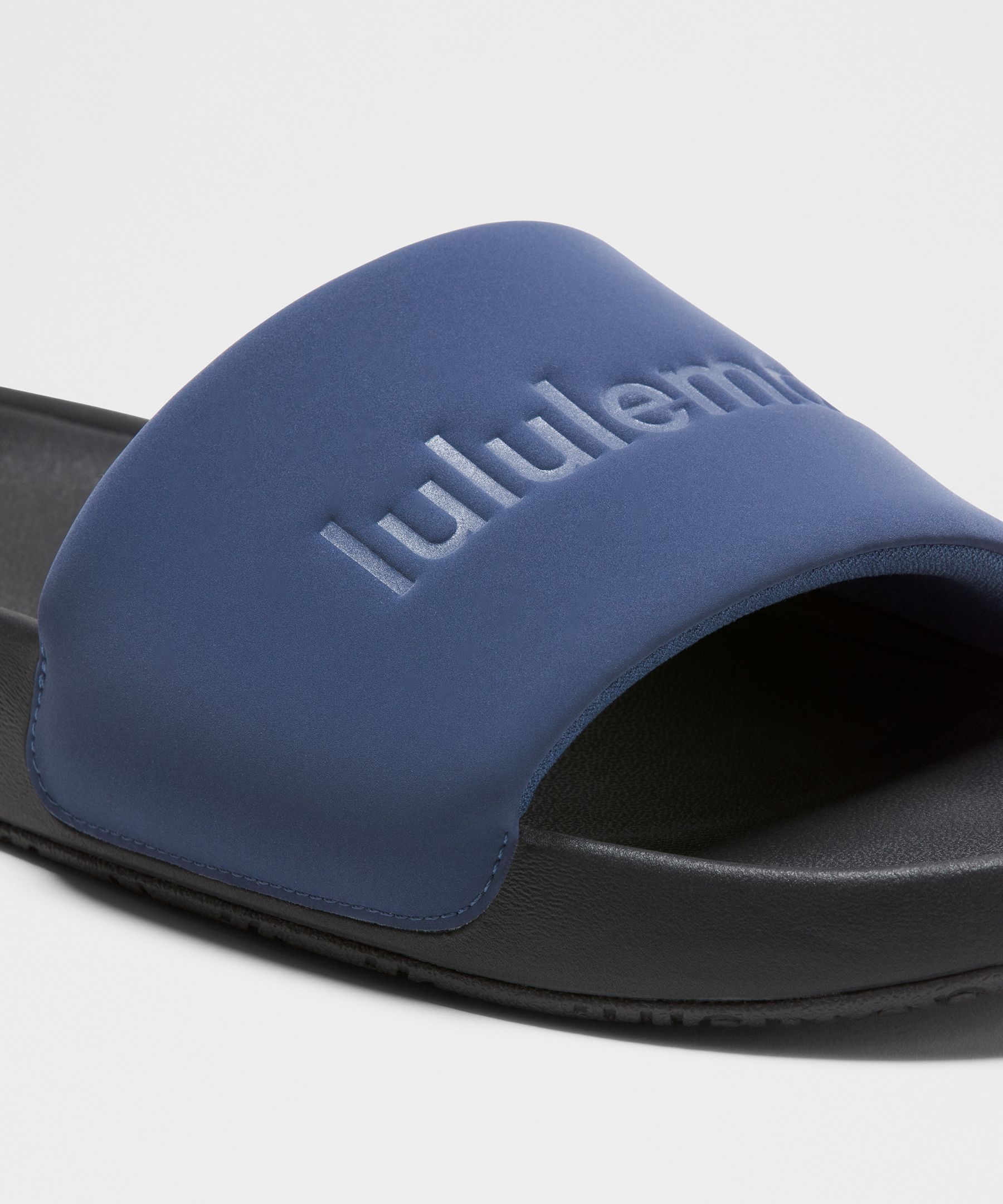 Lululemon Men's Restfeel Slide